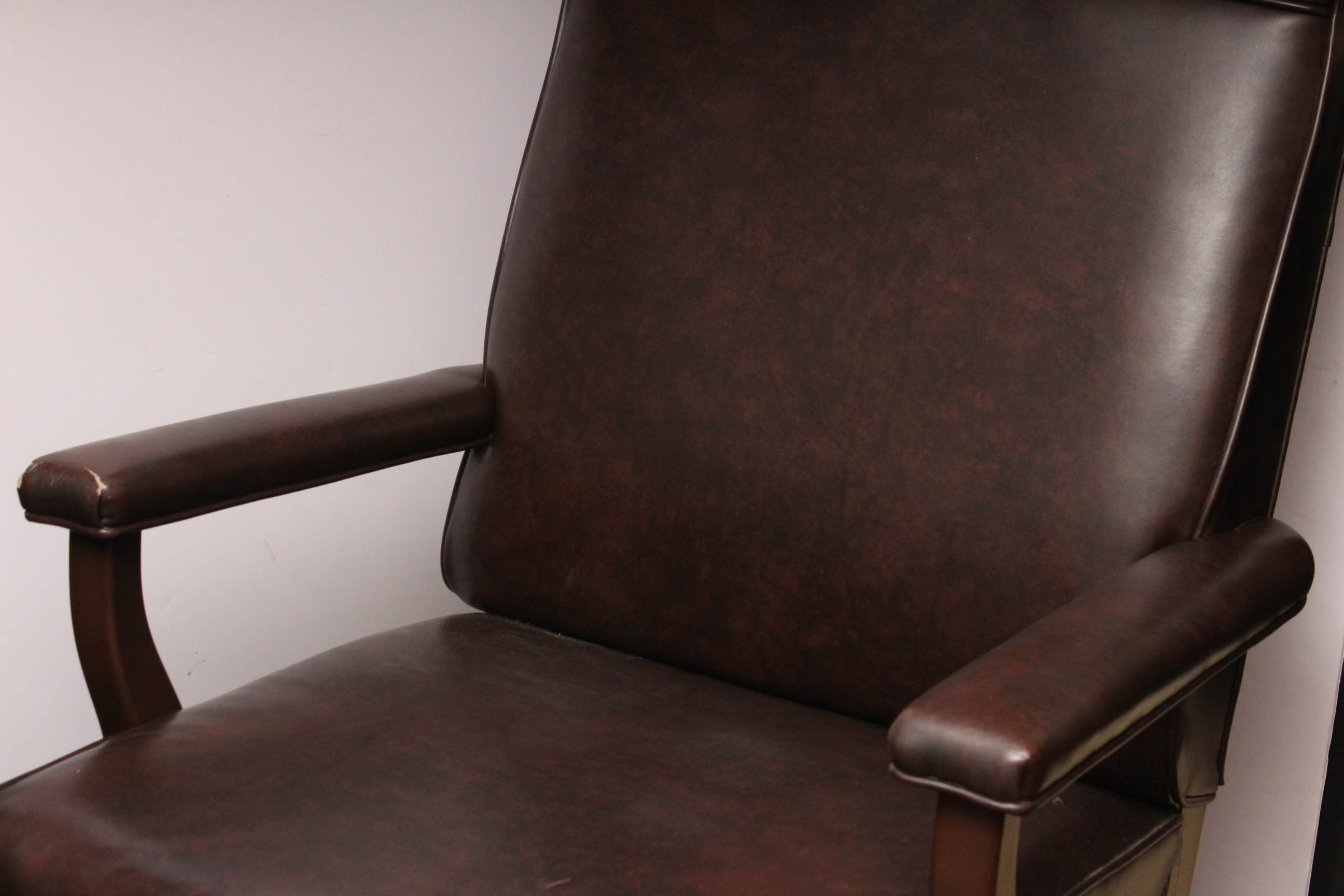 Vintage Executive Office Chair by Paoli Chair Co.