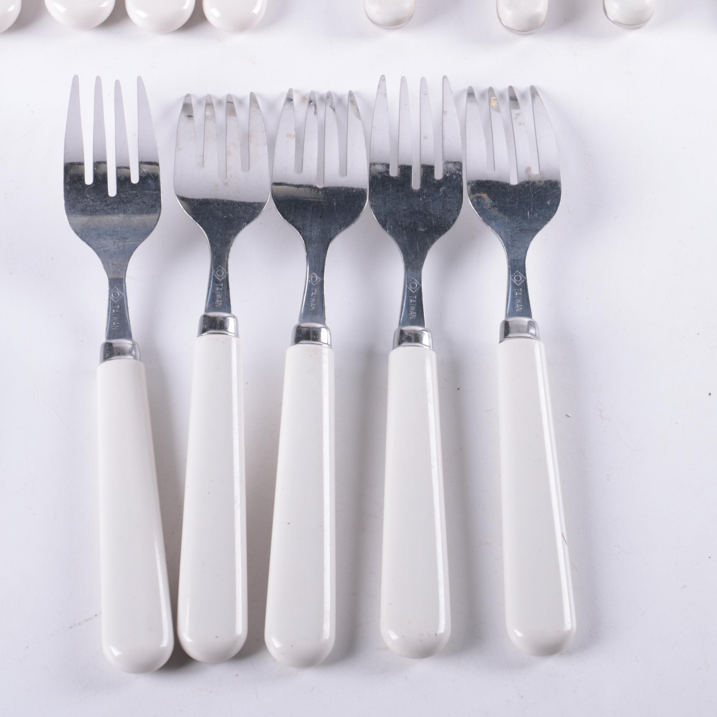 White Plastic Handled Stainless Flatware