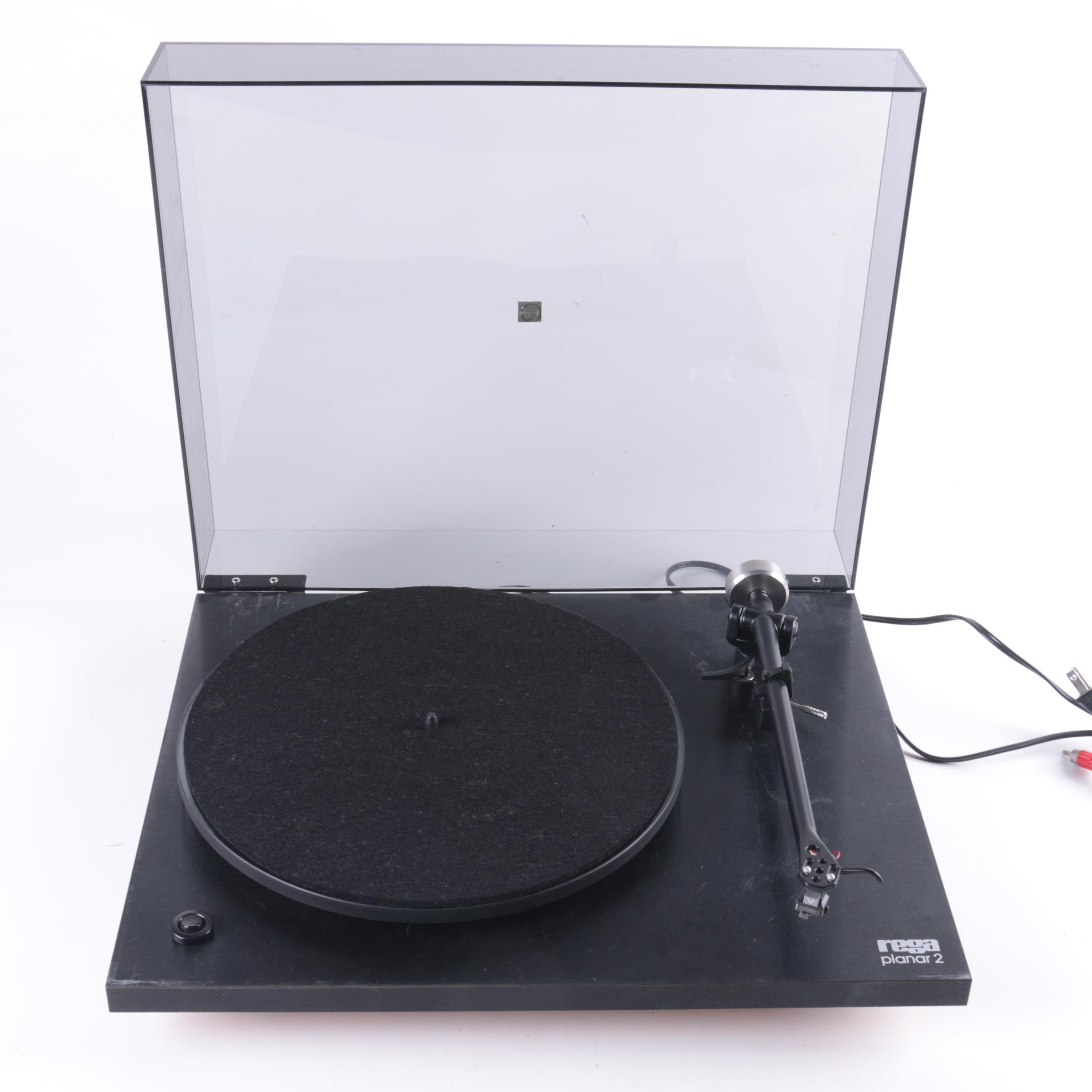 Rega Planar 2 Turntable