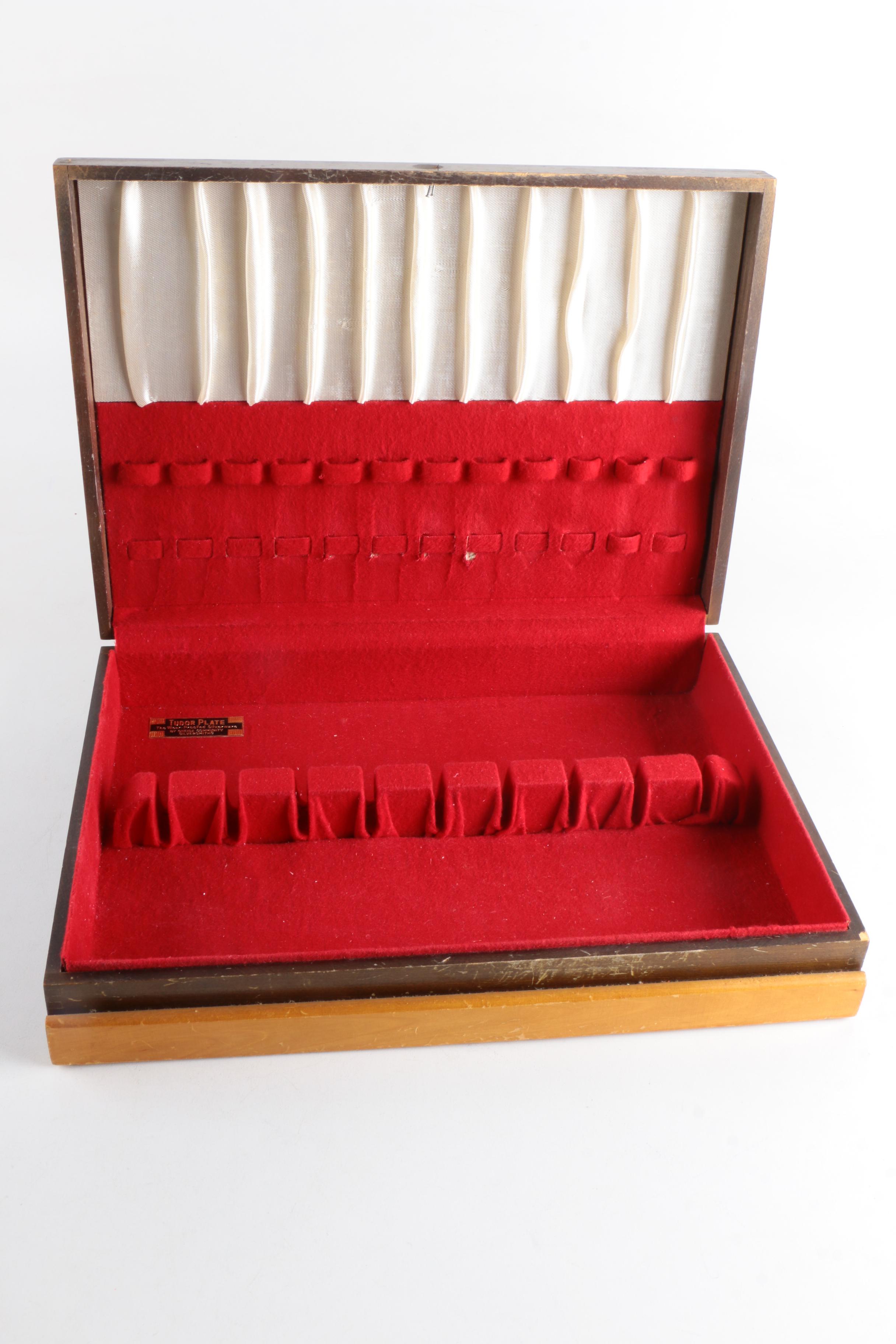 Community "Lady Hamilton" Silver Plate Flatware Set