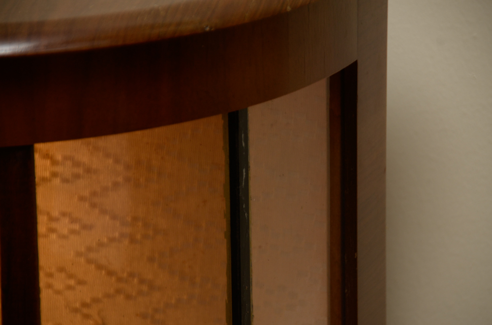 Vintage Art Deco Style Lighted Vitrine