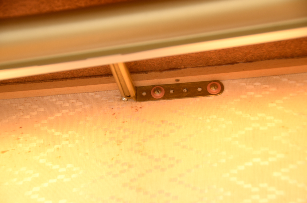 Vintage Art Deco Style Lighted Vitrine