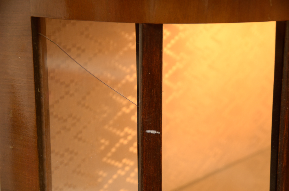 Vintage Art Deco Style Lighted Vitrine