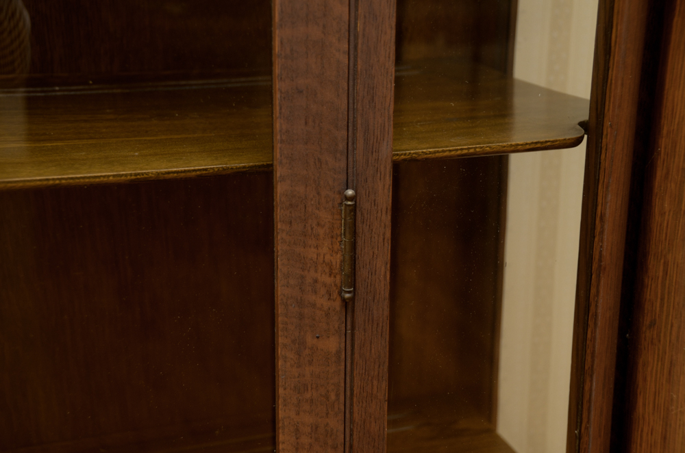 Antique Victorian Empire Style Tiger Oak Display Cabinet