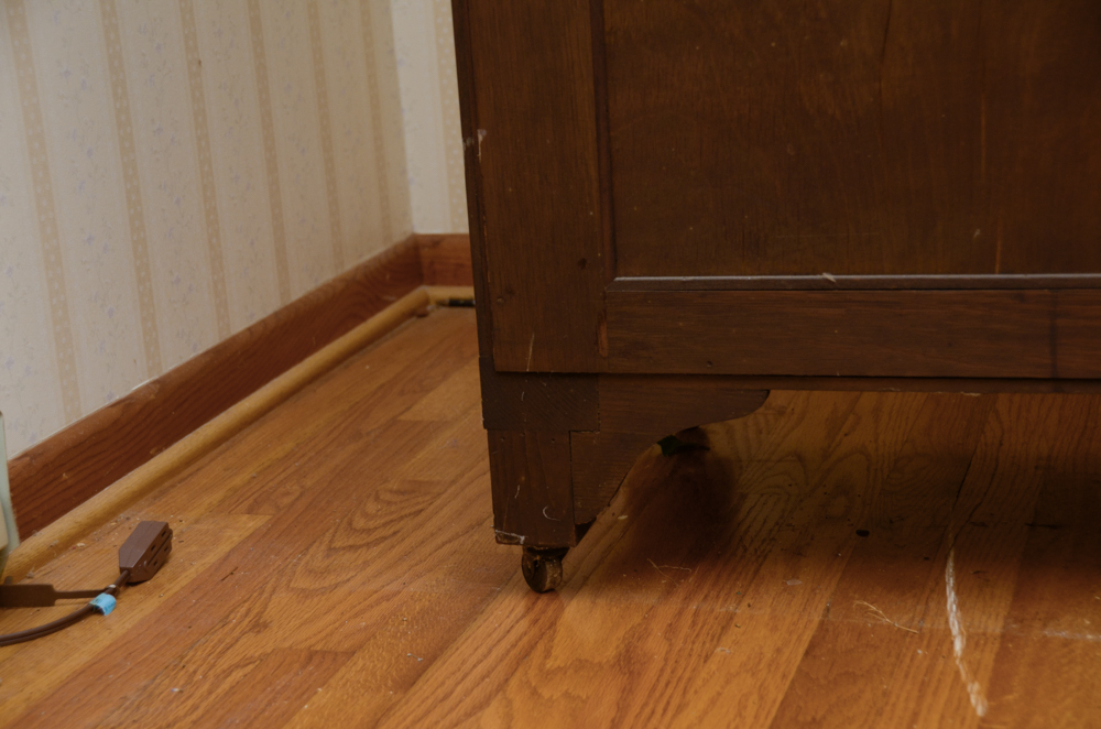 Antique Victorian Empire Style Tiger Oak Display Cabinet