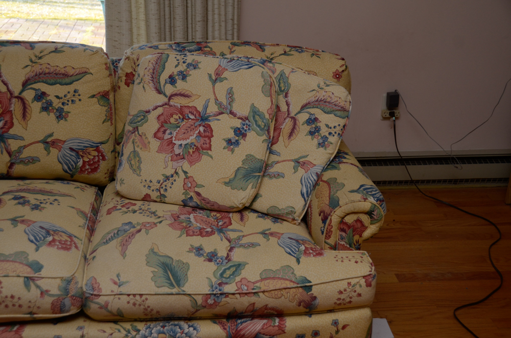 Vintage "Sovereign Upholstery" Sofa by Hickory Chair