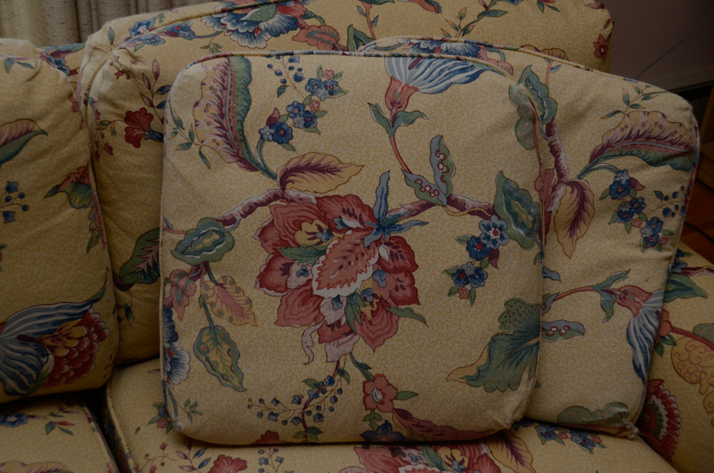 Vintage "Sovereign Upholstery" Sofa by Hickory Chair