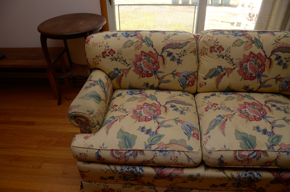 Vintage "Sovereign Upholstery" Sofa by Hickory Chair