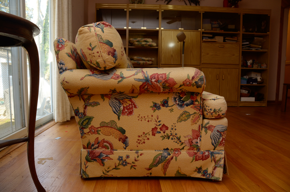 Vintage "Sovereign Upholstery" Sofa by Hickory Chair