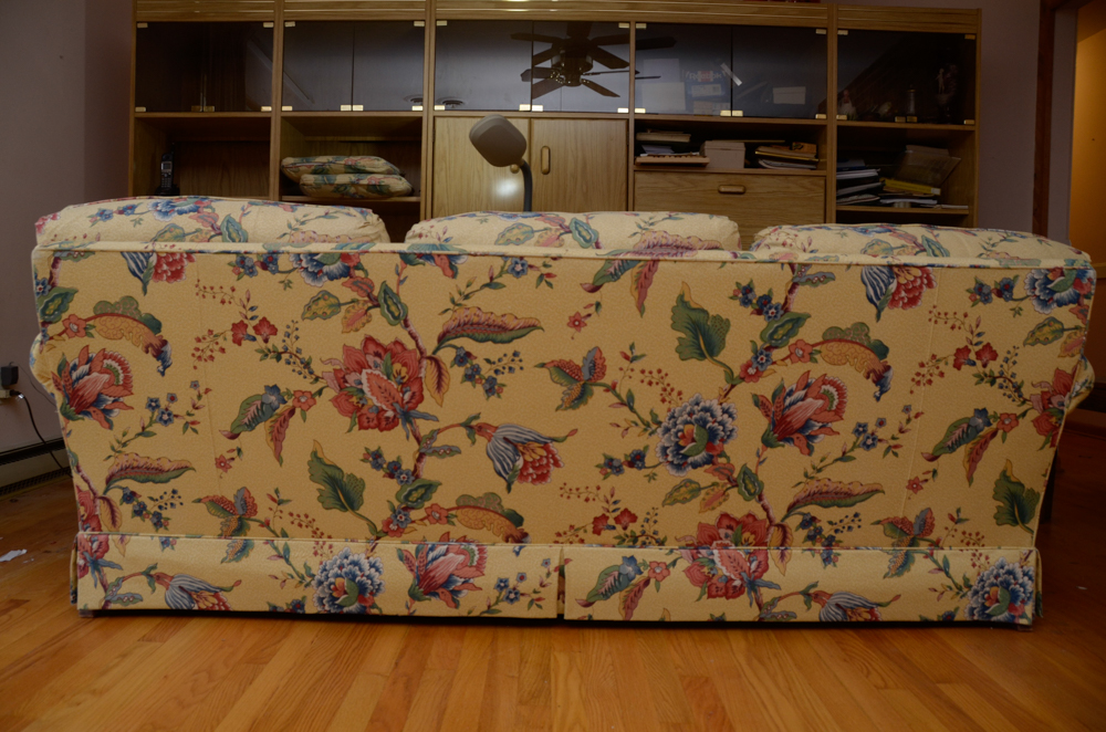Vintage "Sovereign Upholstery" Sofa by Hickory Chair