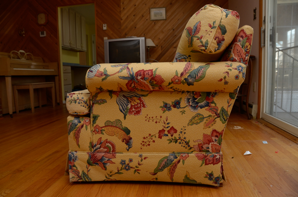 Vintage "Sovereign Upholstery" Sofa by Hickory Chair