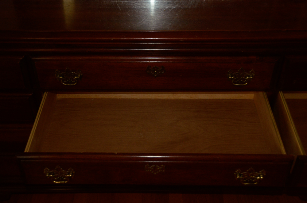 Federal Style Dresser with Mirror