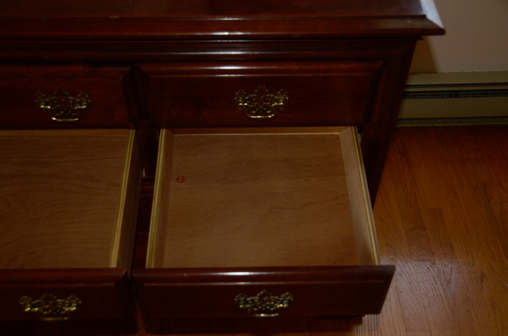 Federal Style Dresser with Mirror