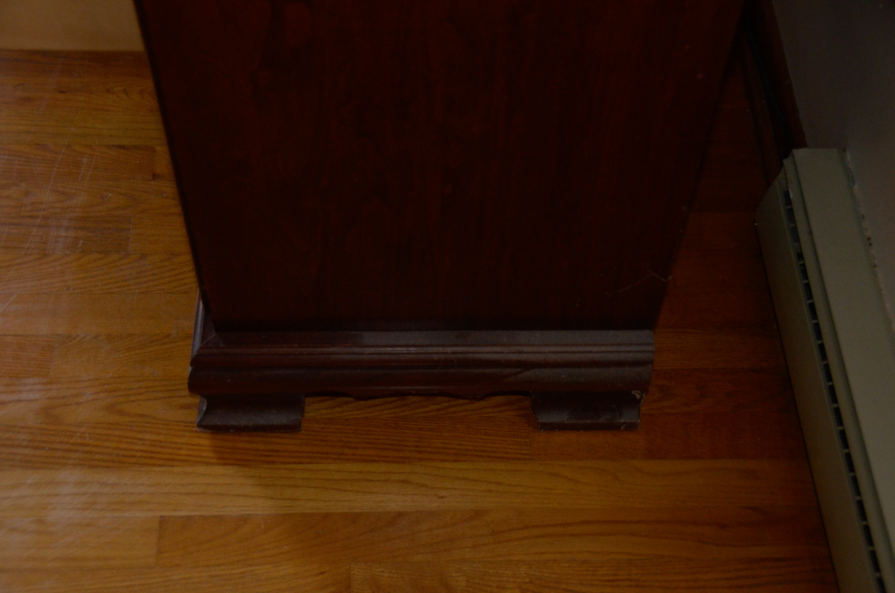 Federal Style Dresser with Mirror