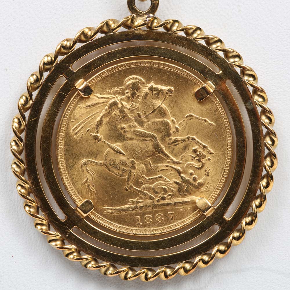 18K Yellow Gold Pendant with 1887 Great Britain Gold Sovereign Coin