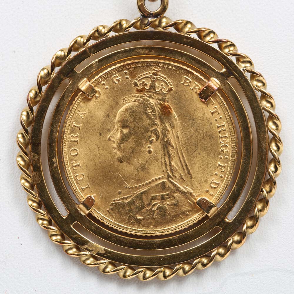 18K Yellow Gold Pendant with 1887 Great Britain Gold Sovereign Coin
