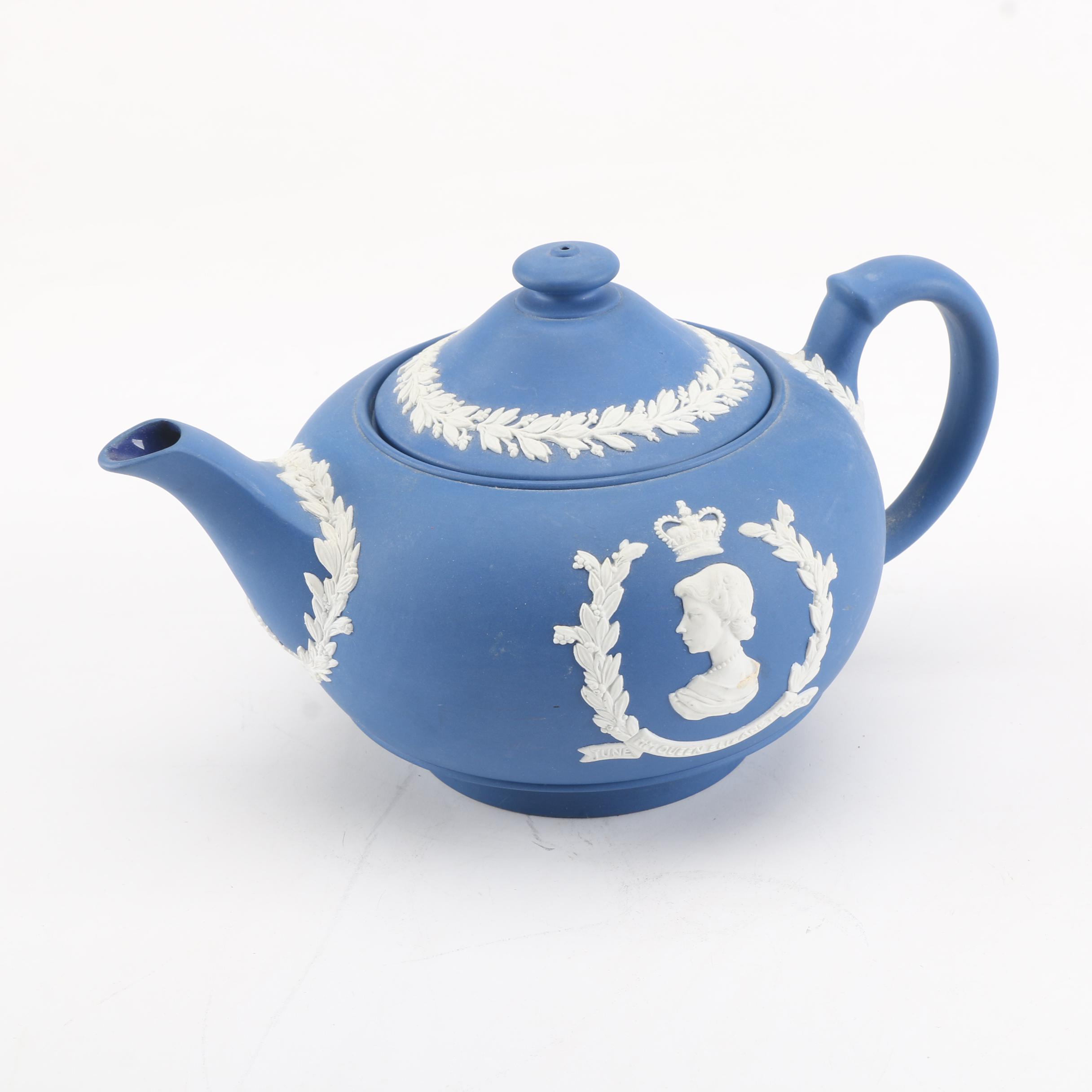 Limited Edition Queen Elizabeth II Wedgwood Royal Blue Jasperware, 1953
