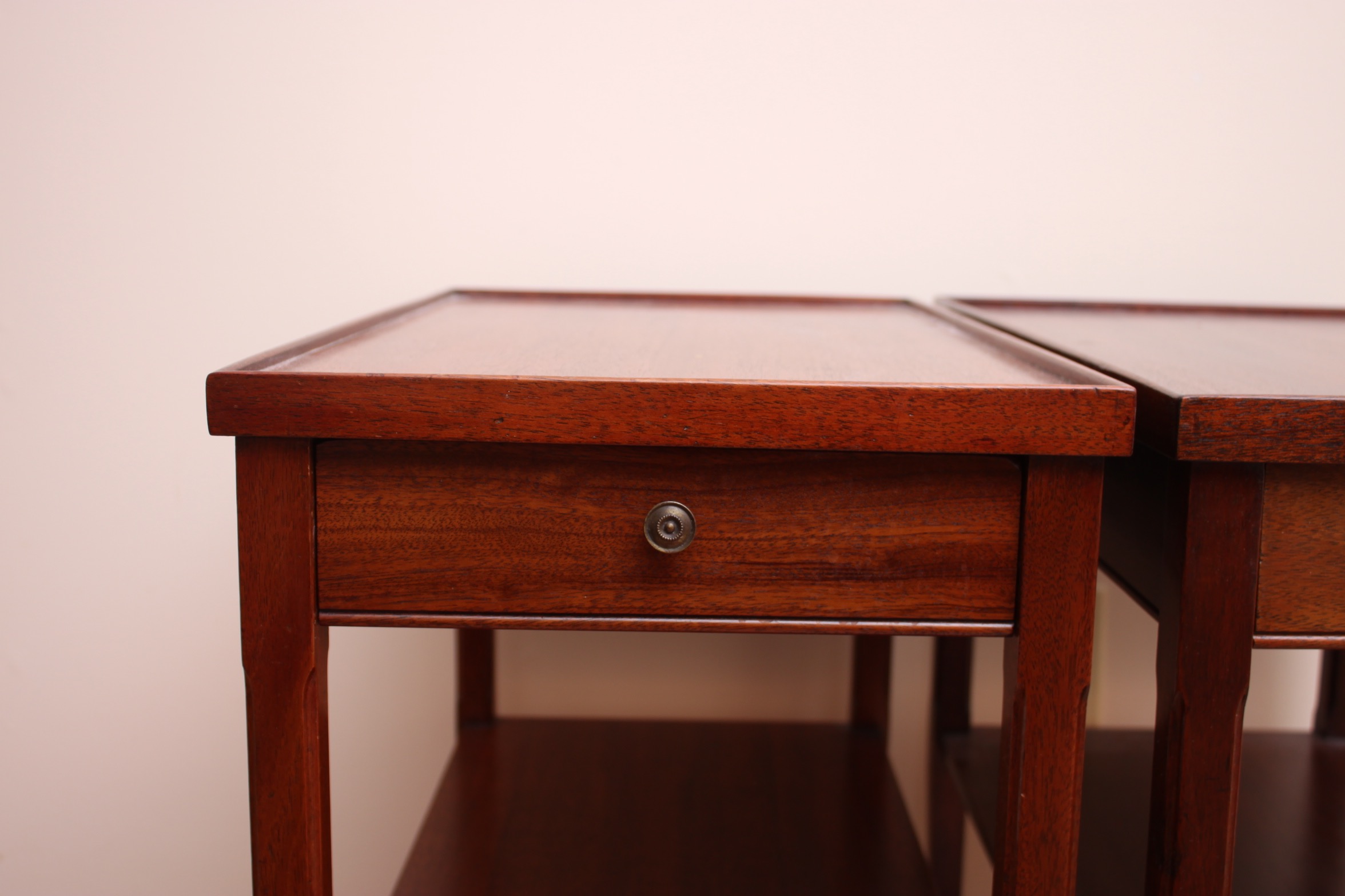 Pair of Vintage End Tables by Grand Rapids Furniture Company