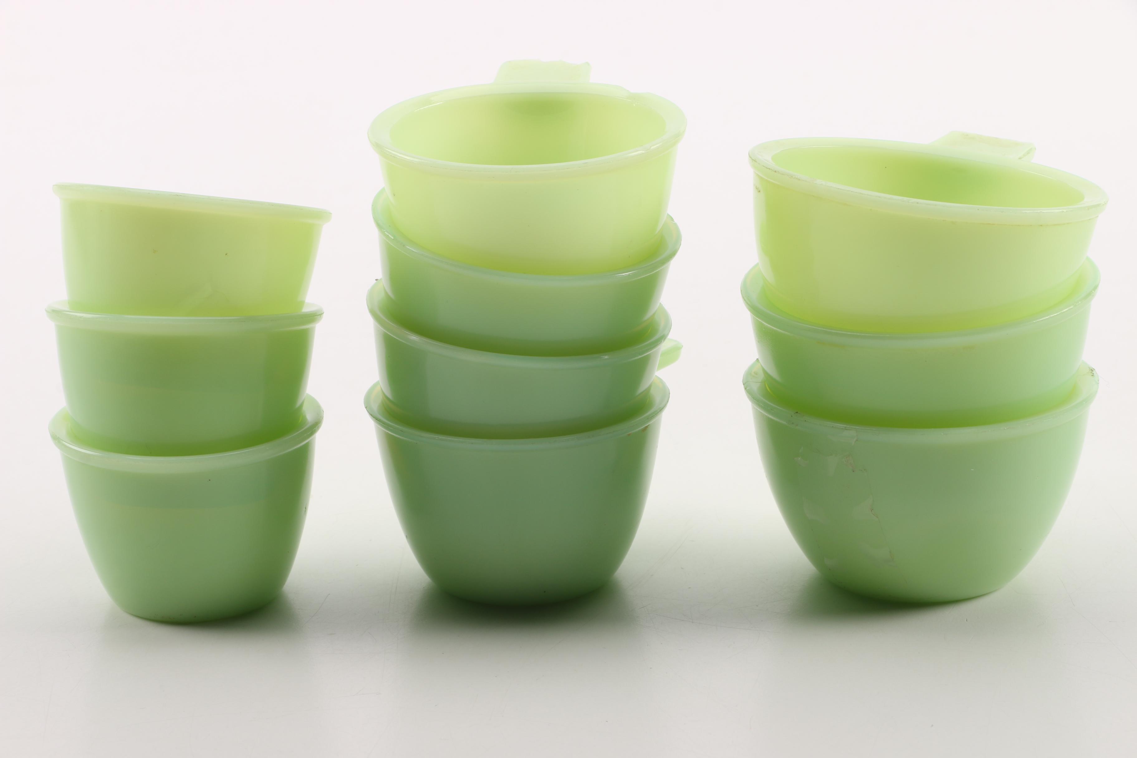 Vintage Jadeite Measuring Cups