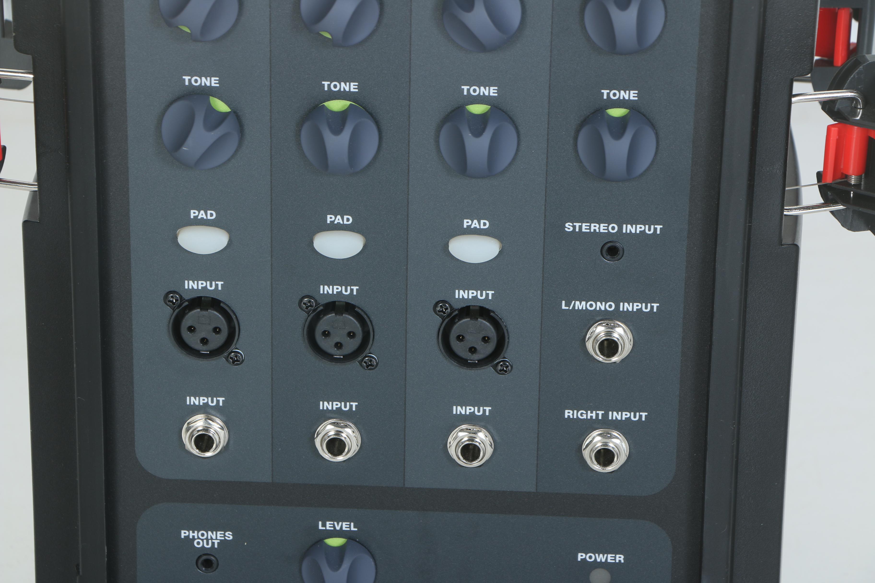 Fender "Passport Conference" PA Sound System