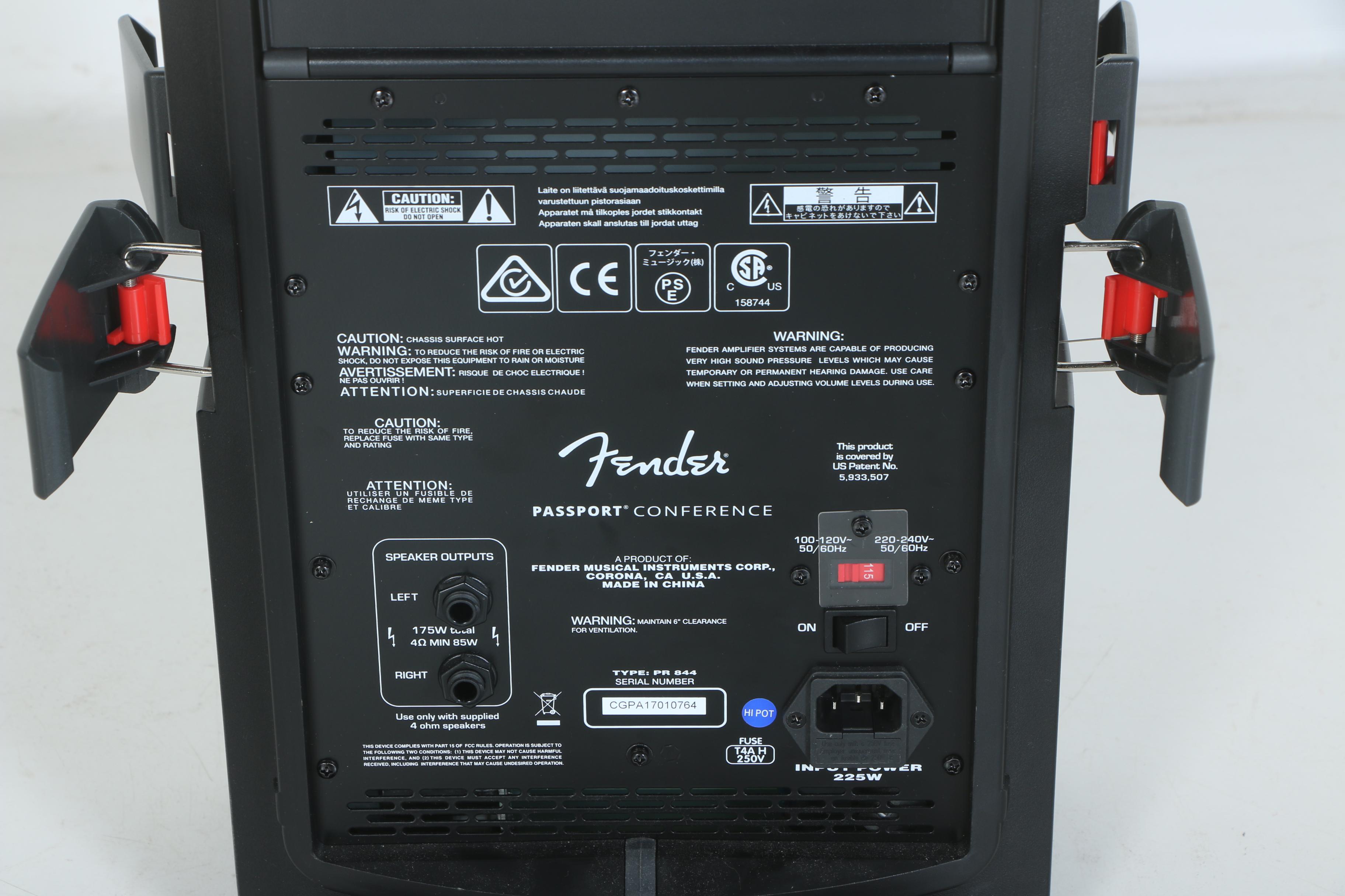 Fender "Passport Conference" PA Sound System