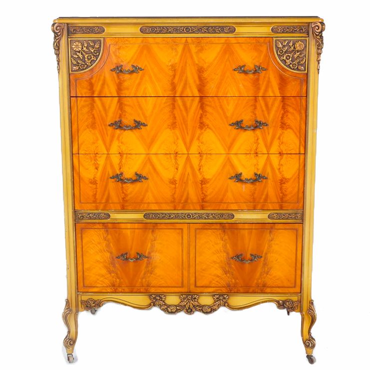 Vintage Louis XV Style Four-Drawer Dresser by John M. Smyth Co.