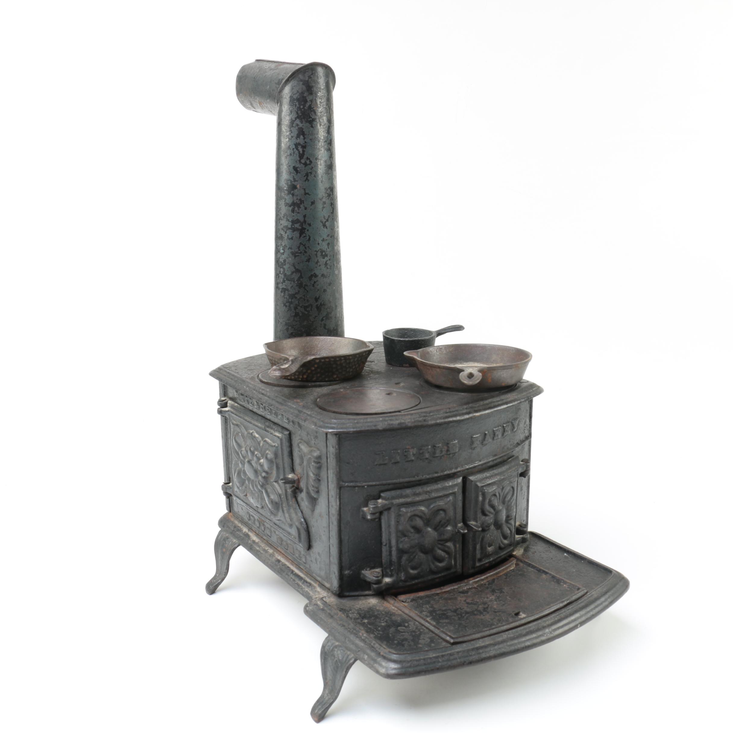 Late 1800s Adams, Peckover & Co. "Little Fanny" Cast Iron Sample Stove