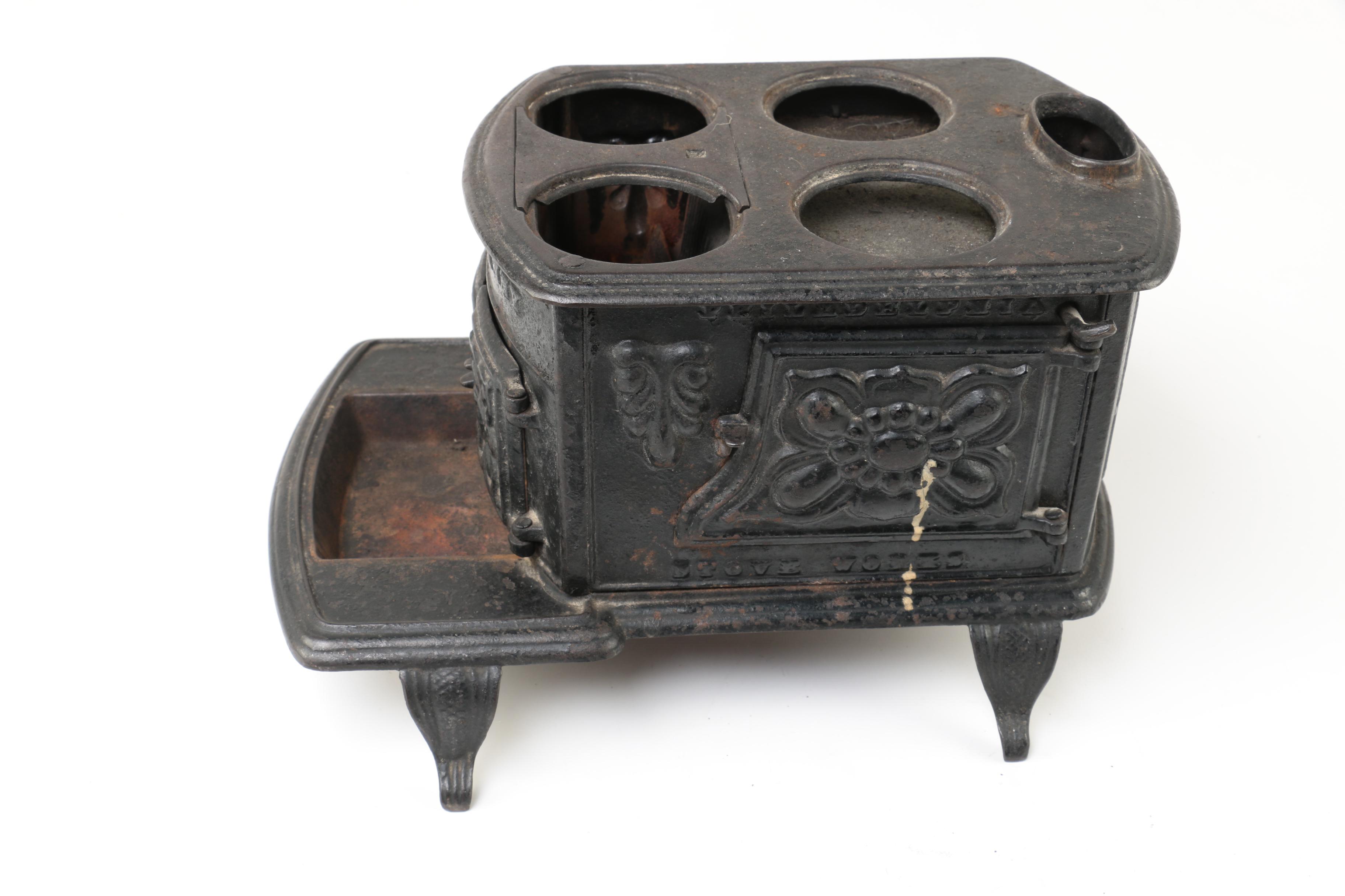 Late 1800s Adams, Peckover & Co. "Little Fanny" Cast Iron Sample Stove