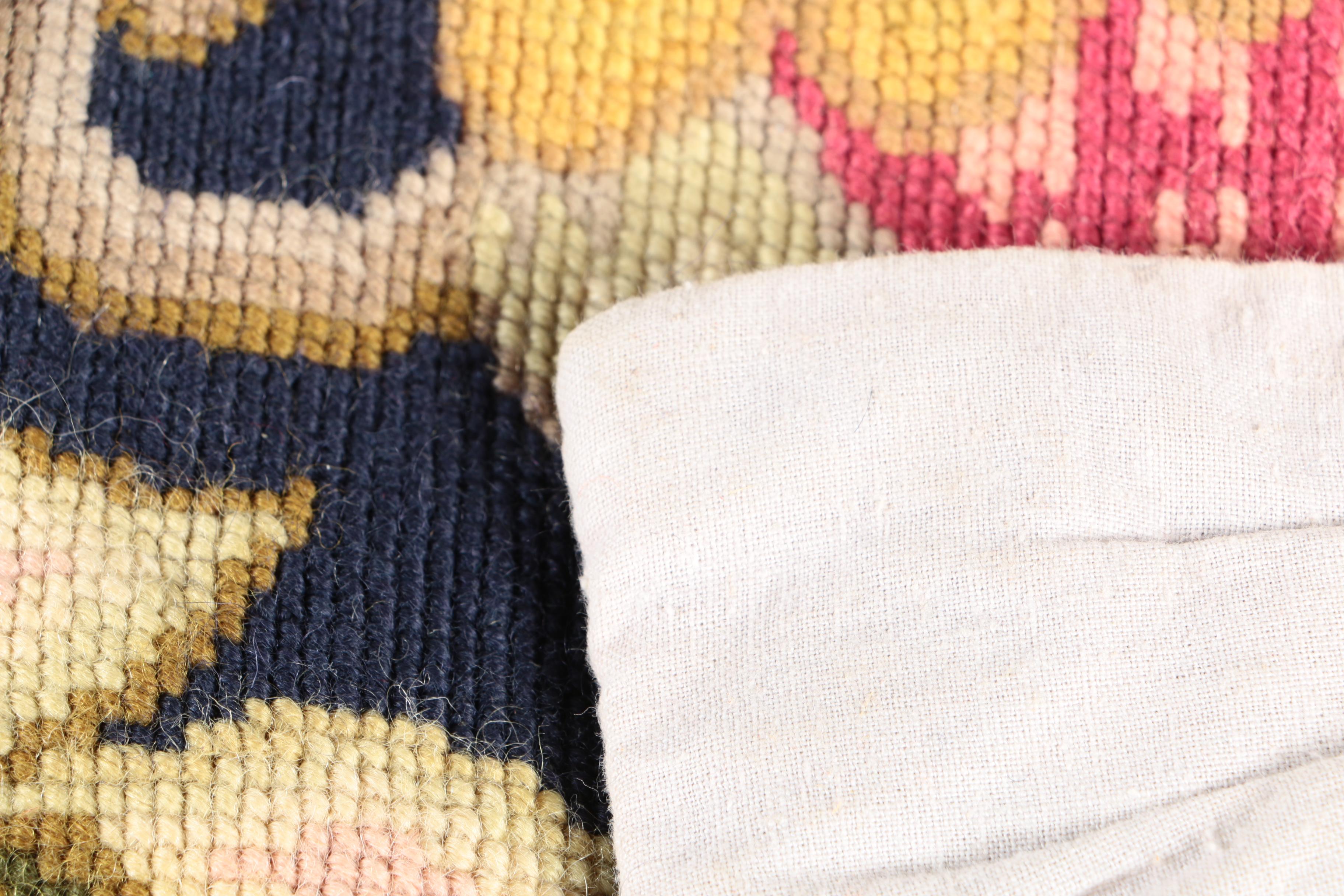 Tufted Floral Wool Area Rug