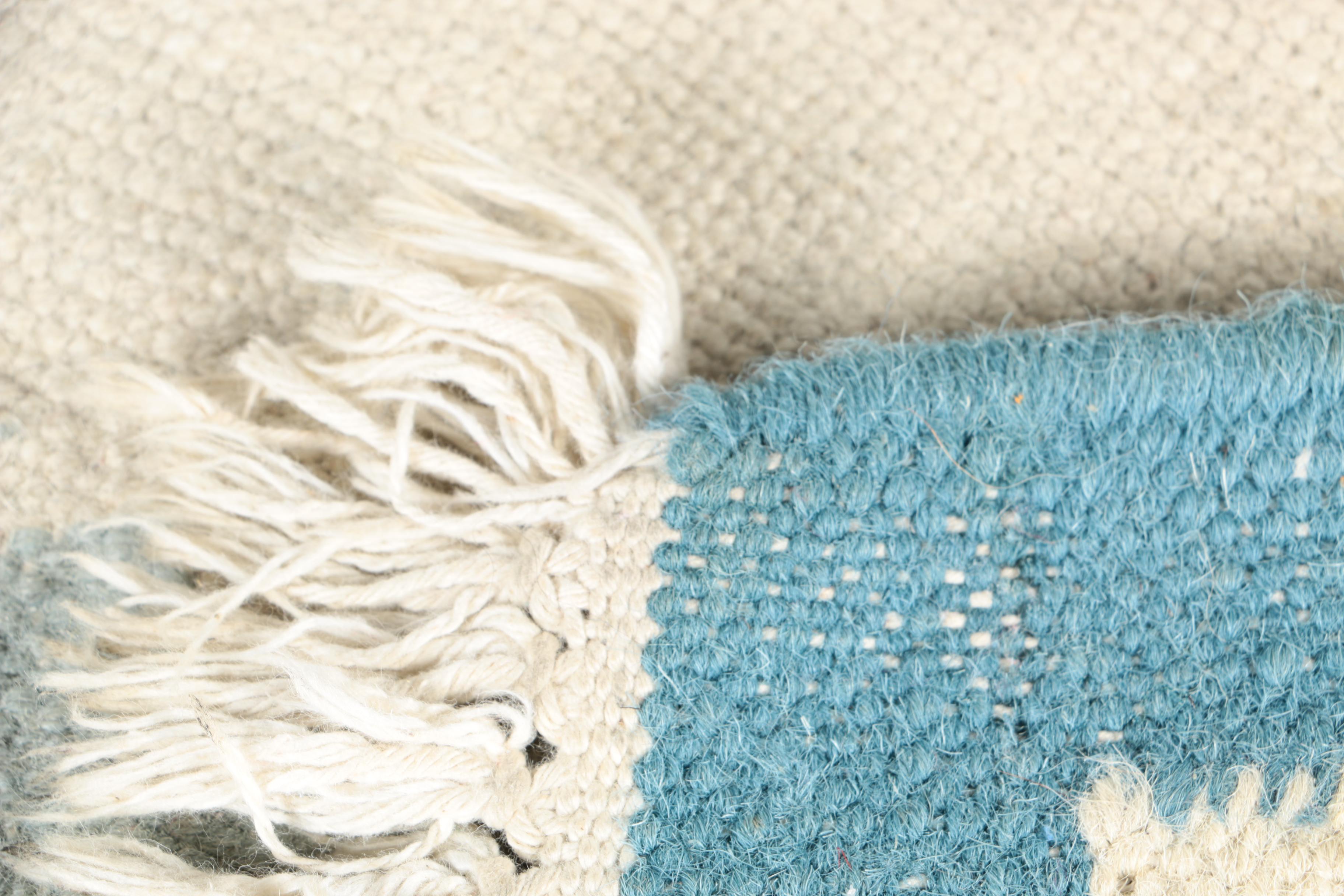 Handwoven Floral Dhurrie Wool Area Rug