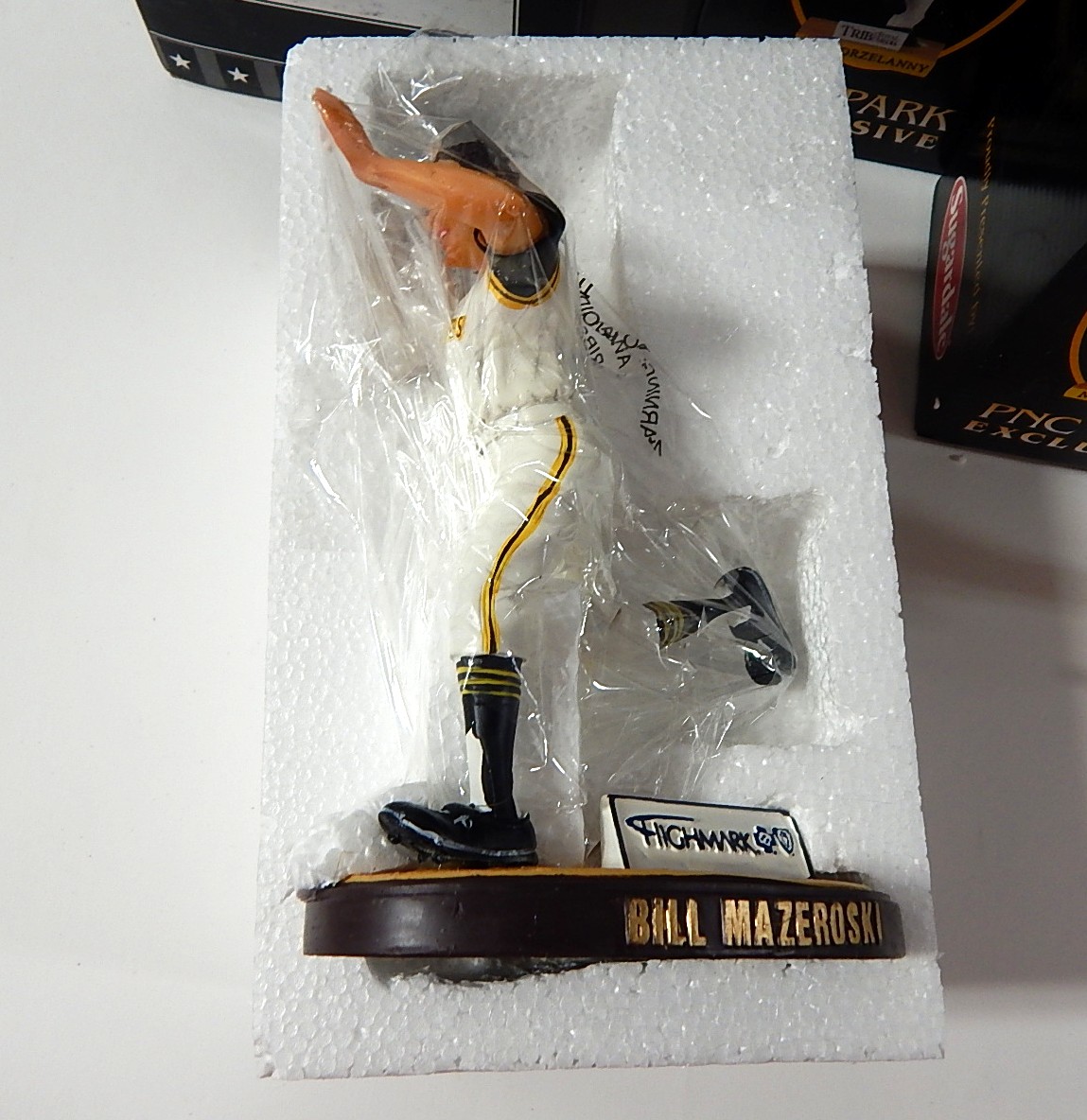 Pittsburgh Pirates Bobbleheads and Figurine