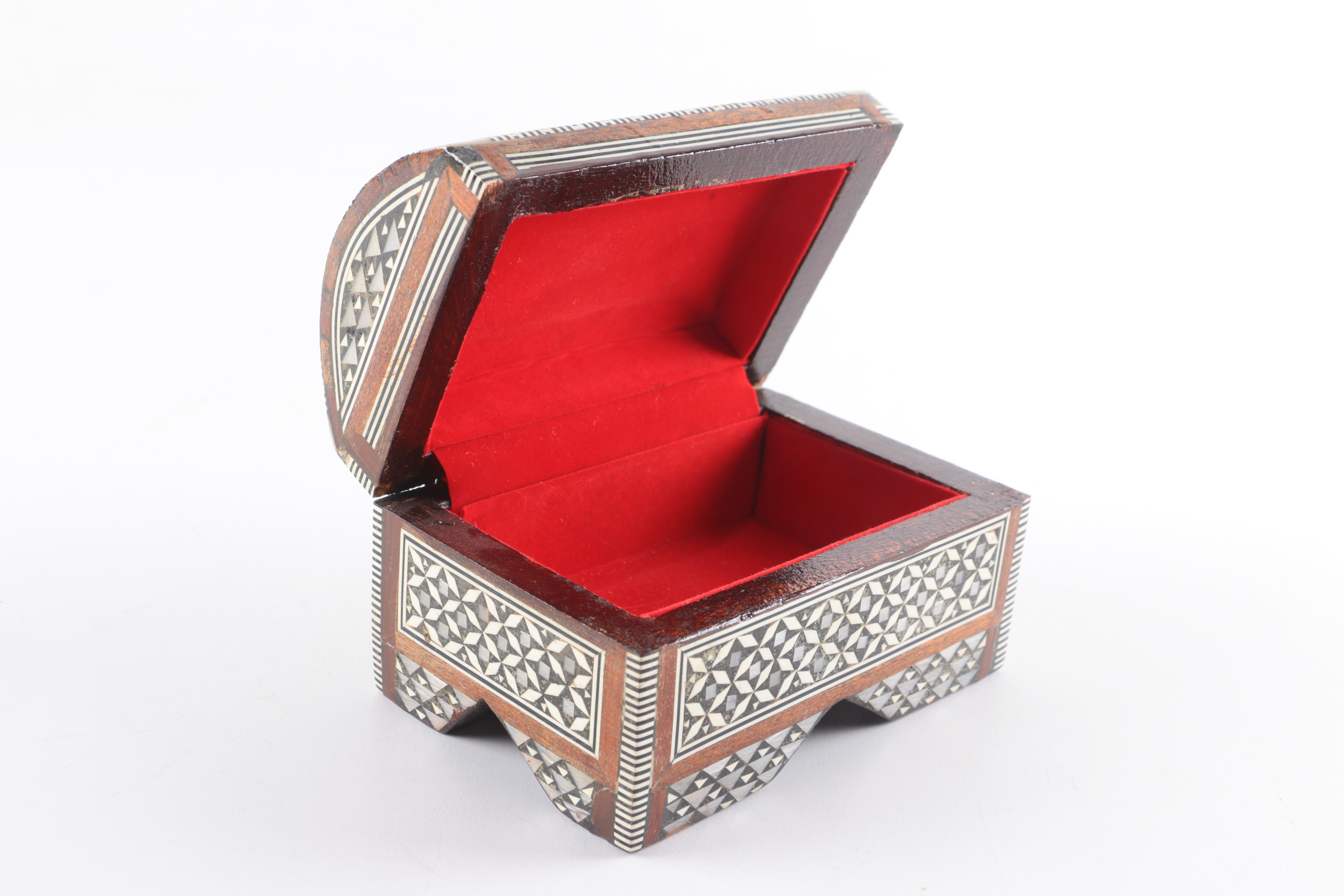 Mother-of-Pearl Inlay Trinket Box