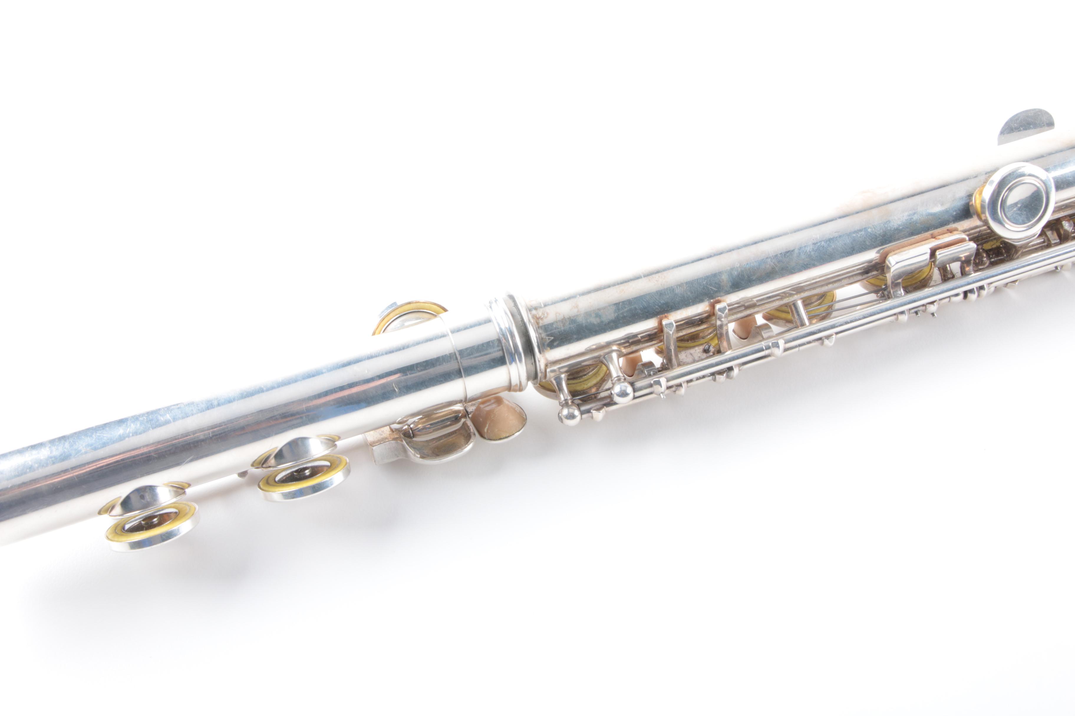 Yamaha Model 225SII Flute and Case