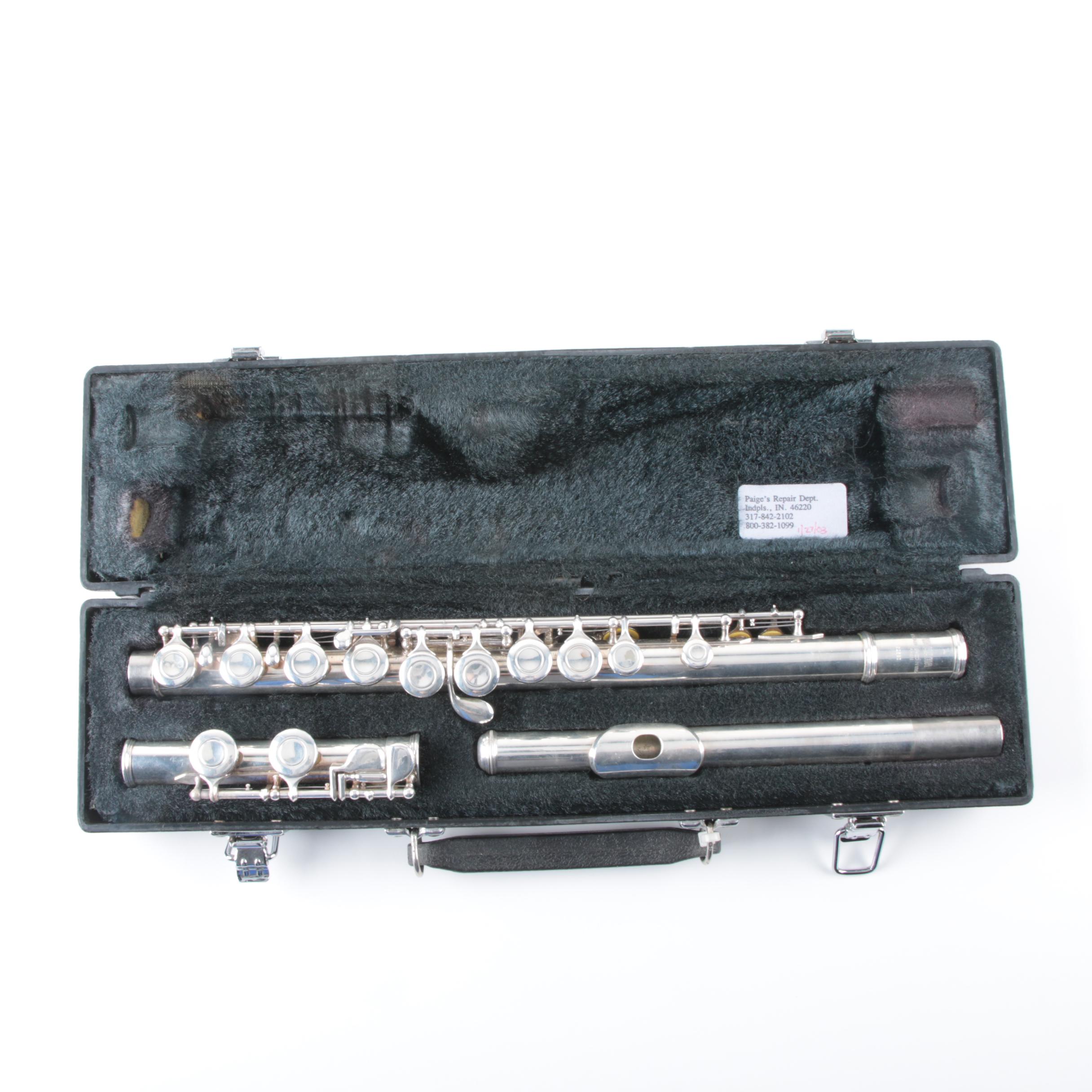 Yamaha Model 225SII Flute and Case