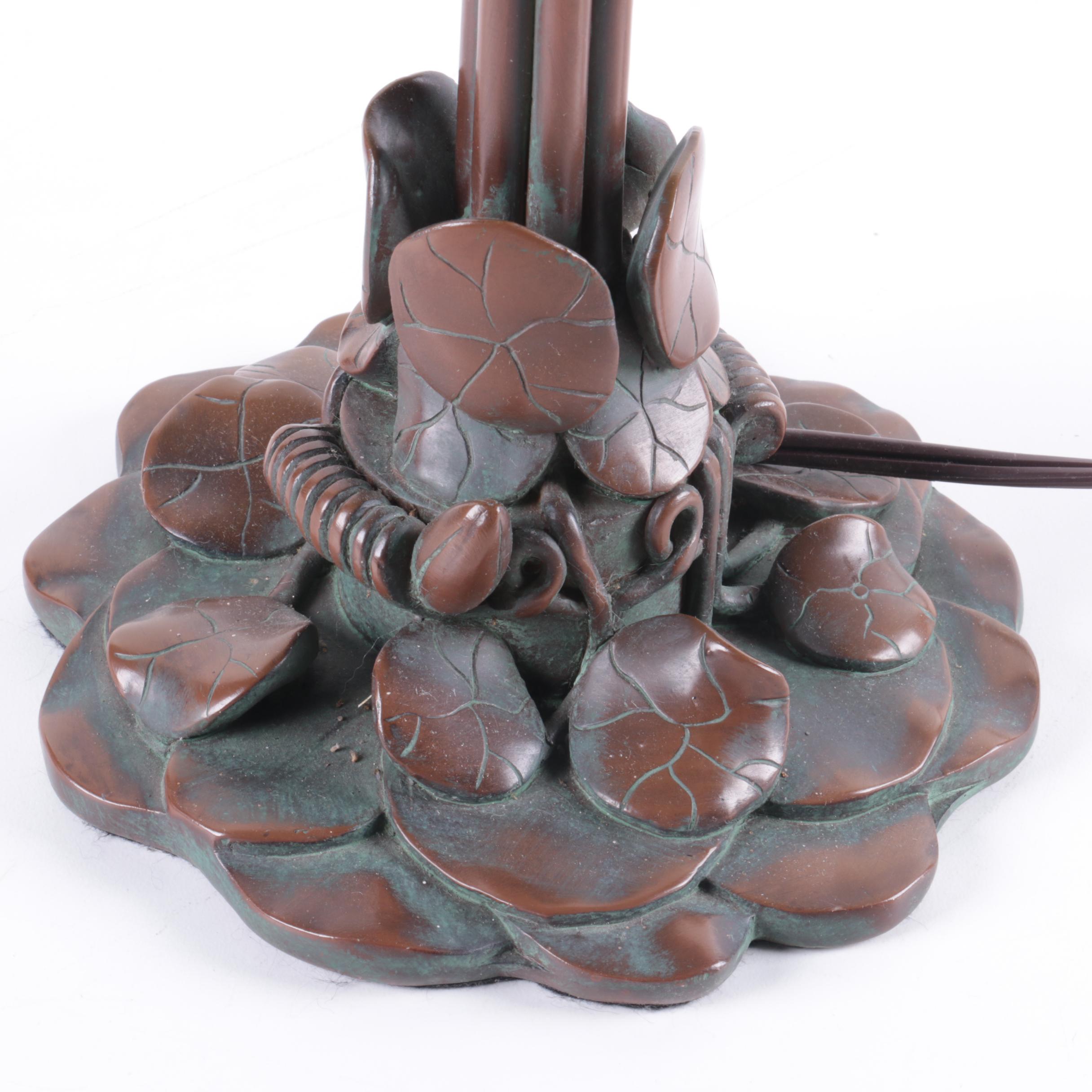 Reproduction Tiffany Style Water Lily Themed Stained Glass Table Lamp