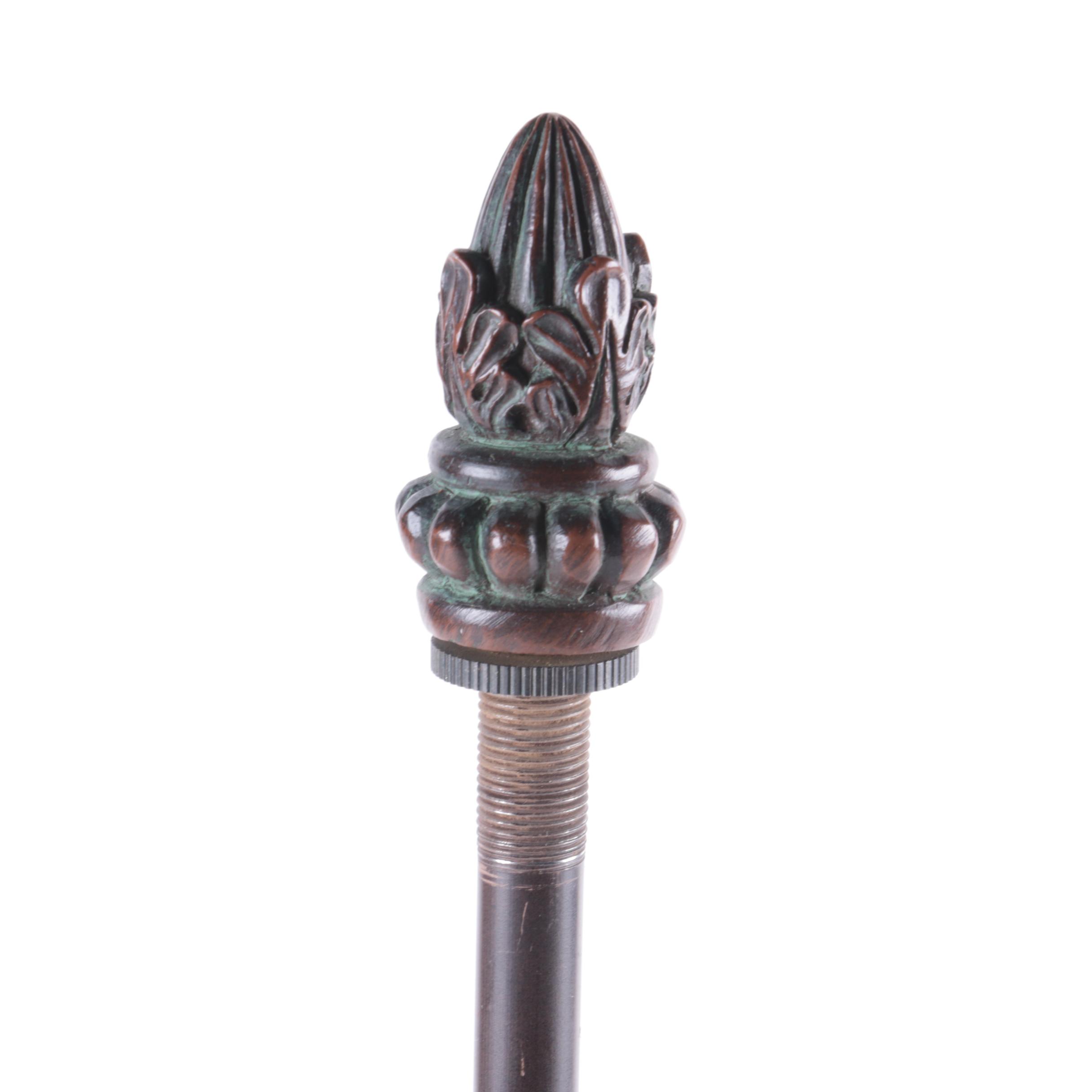 Reproduction Tiffany Style Water Lily Themed Stained Glass Table Lamp