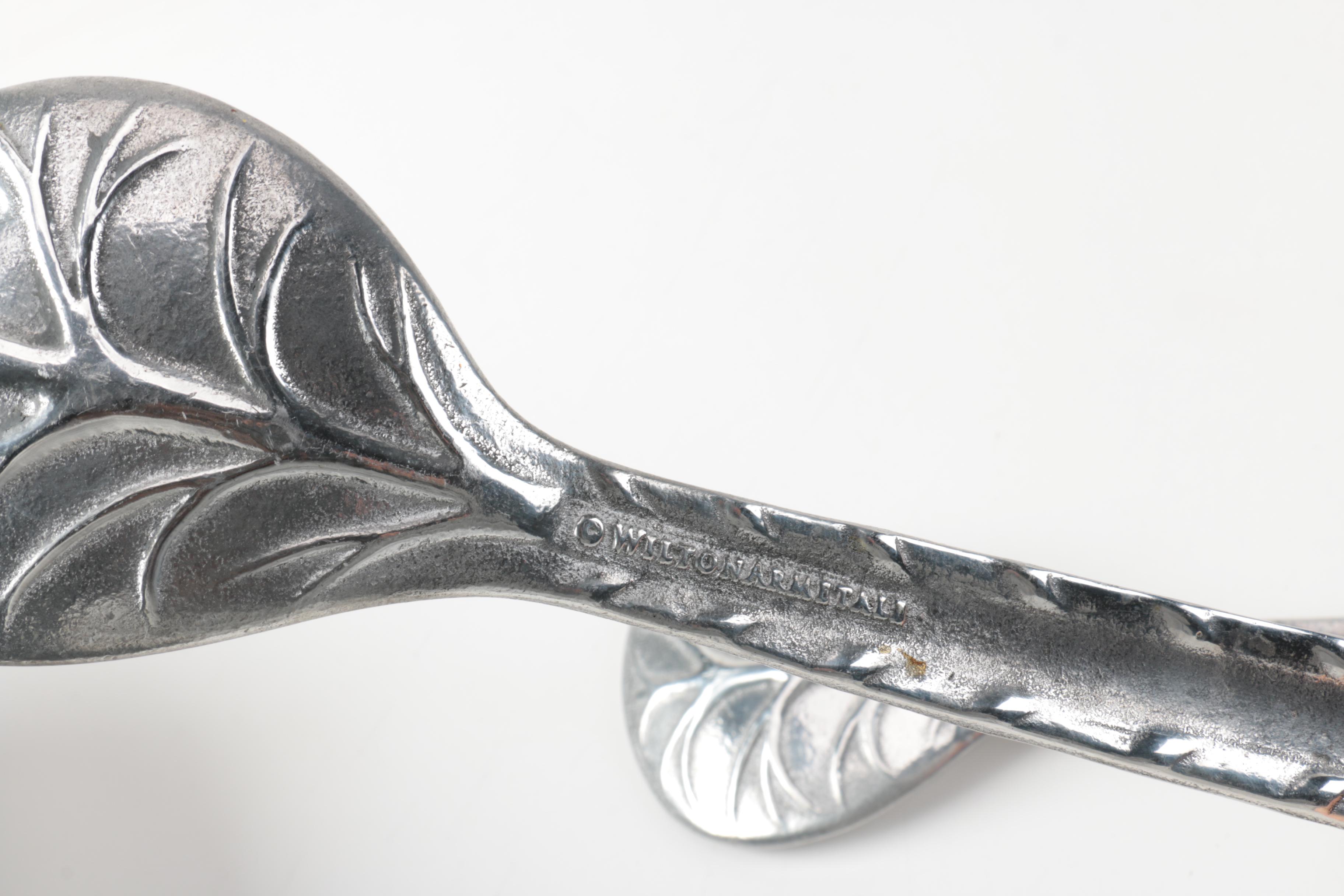 Wilton Armetale "Majolica" Salad Set and "Reggae" Pie Plate