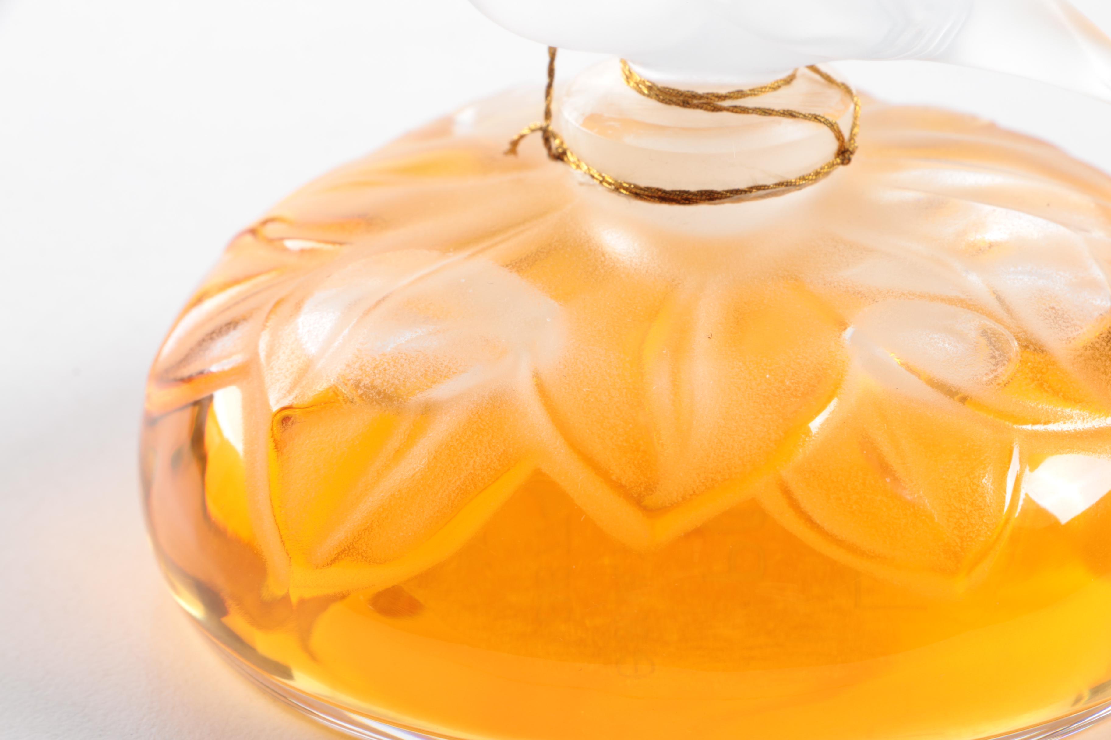 Lalique "Le Nu" Flacon Collection Edition Perfume Bottle