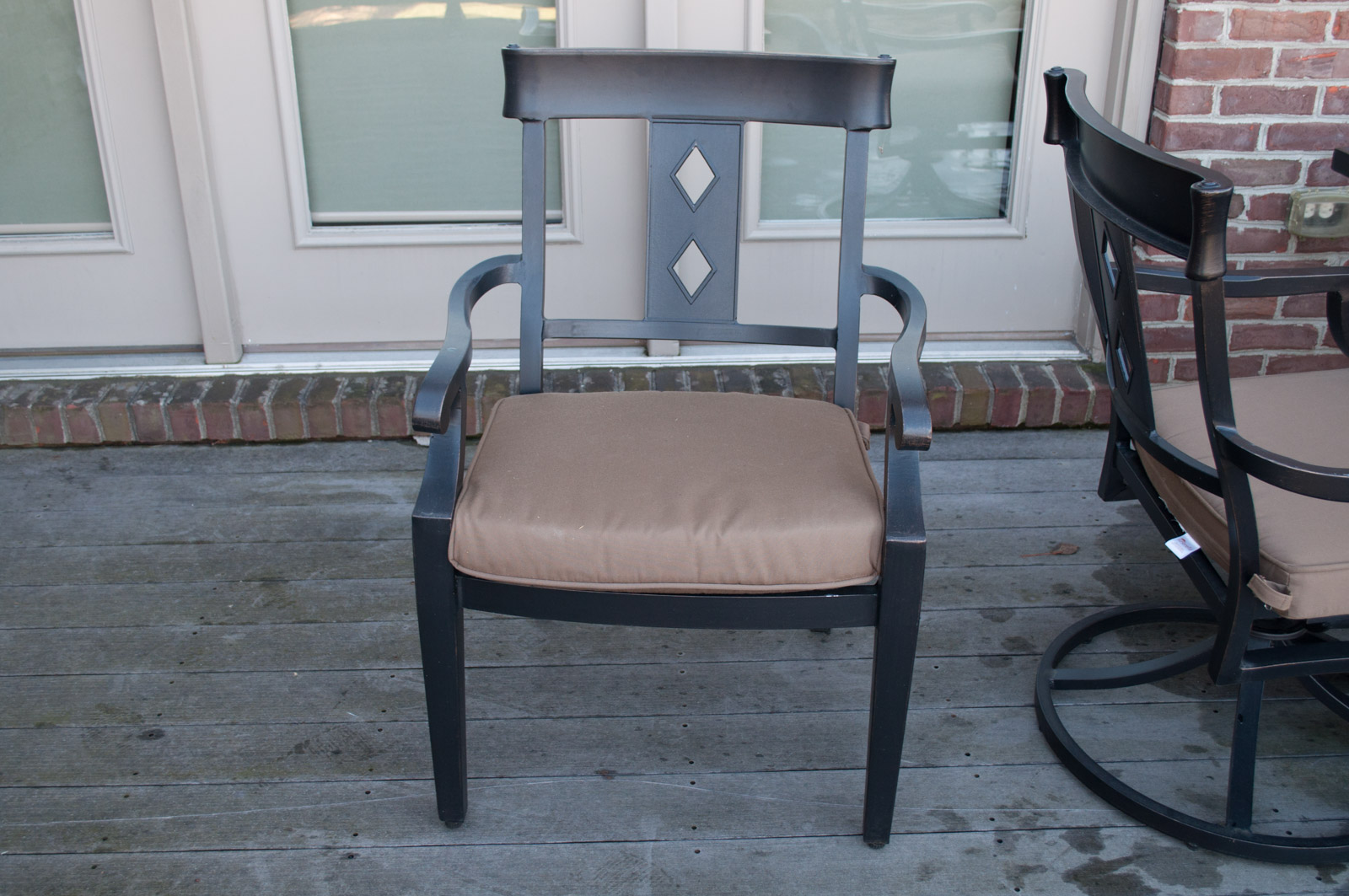 Costco "Broadway" Aluminum Patio Table and Chairs