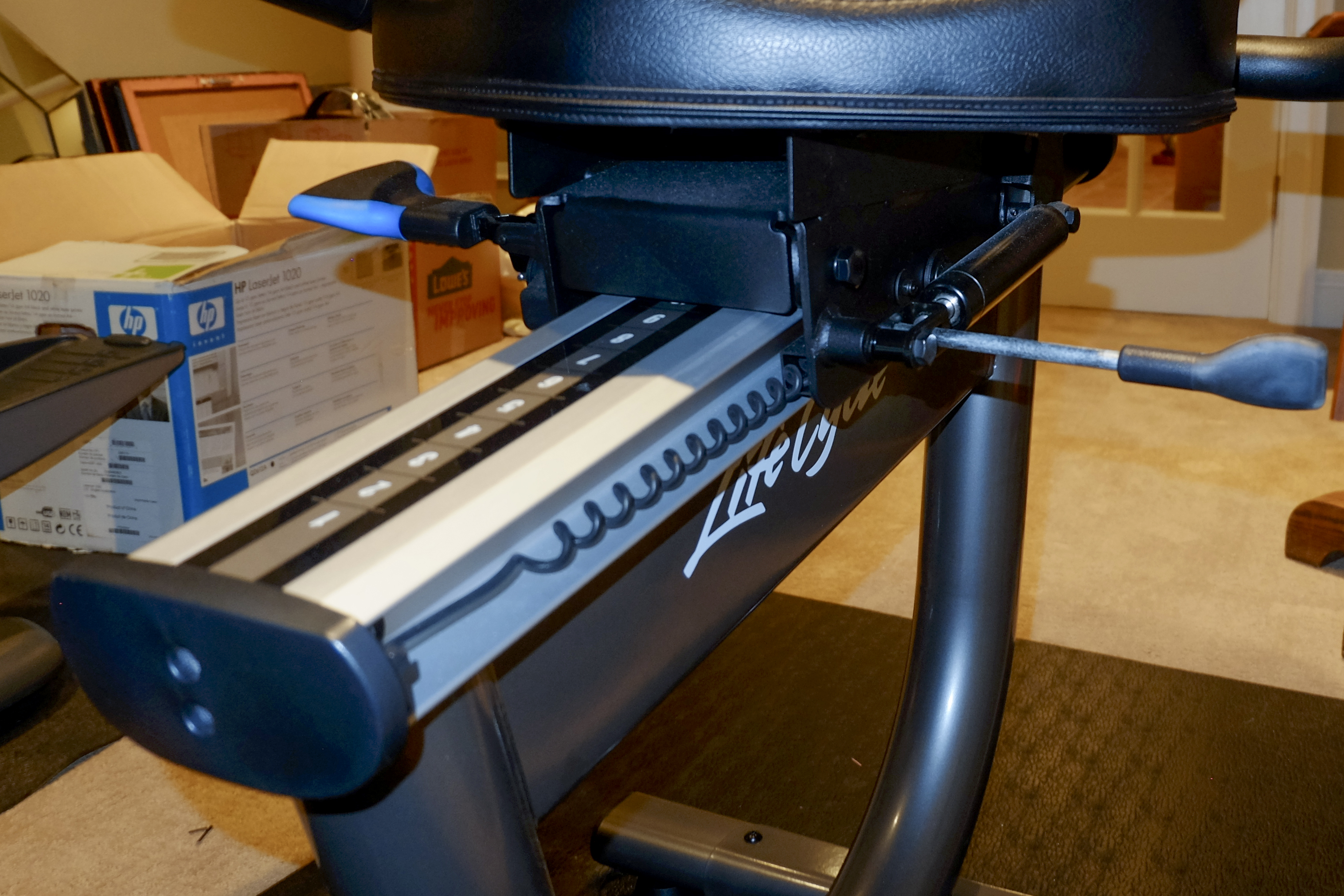 Life Fitness RS1 Recumbent Lifecycle Exercise Bike