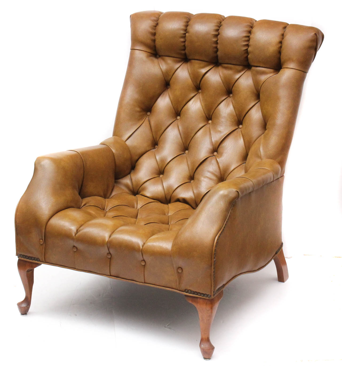 Vintage Sleepy Hollow Chair with Ottoman by Mall City Furniture