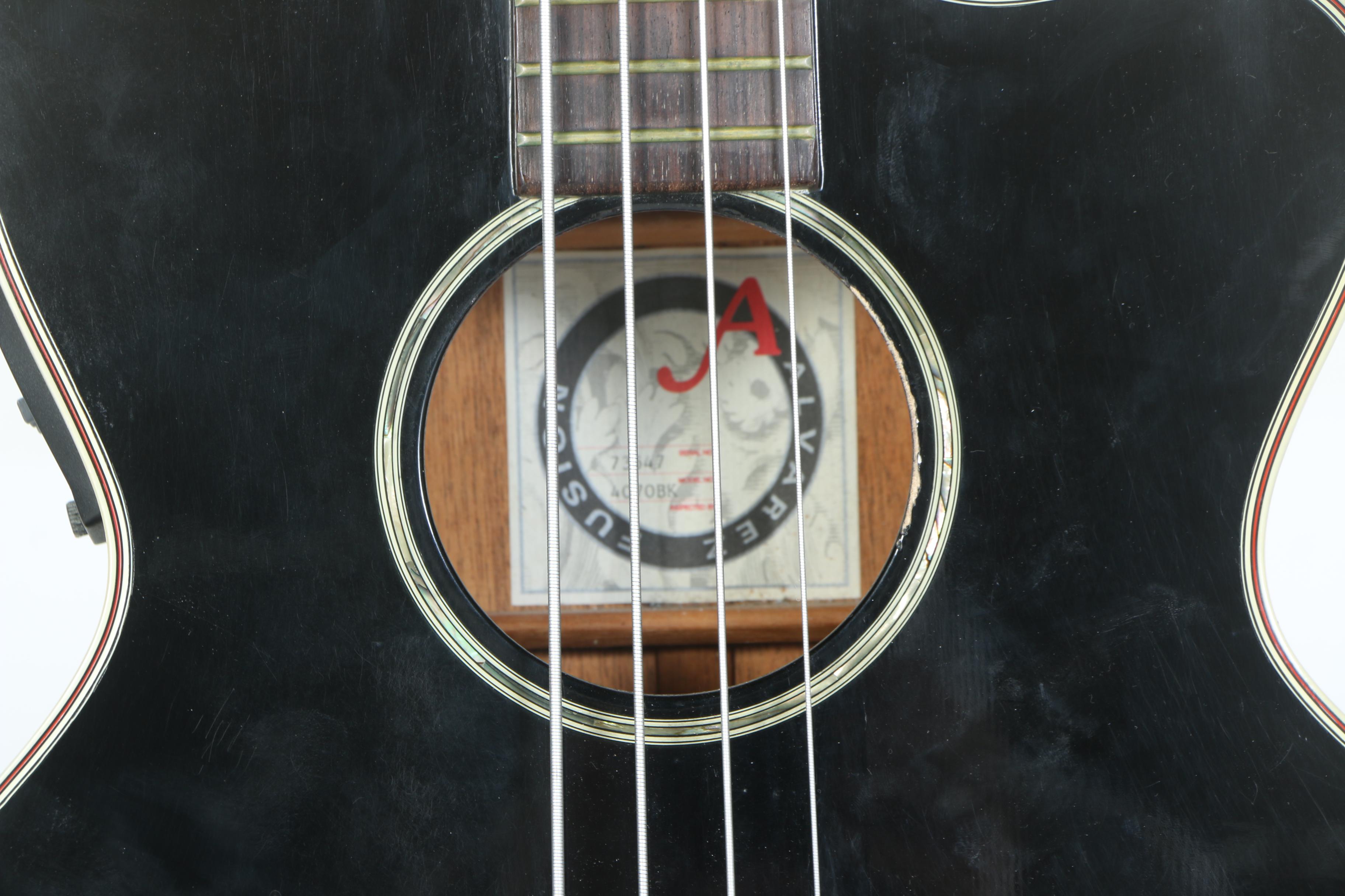Alvarez 4070BK Acoustic/Electric Bass Guitar in Case