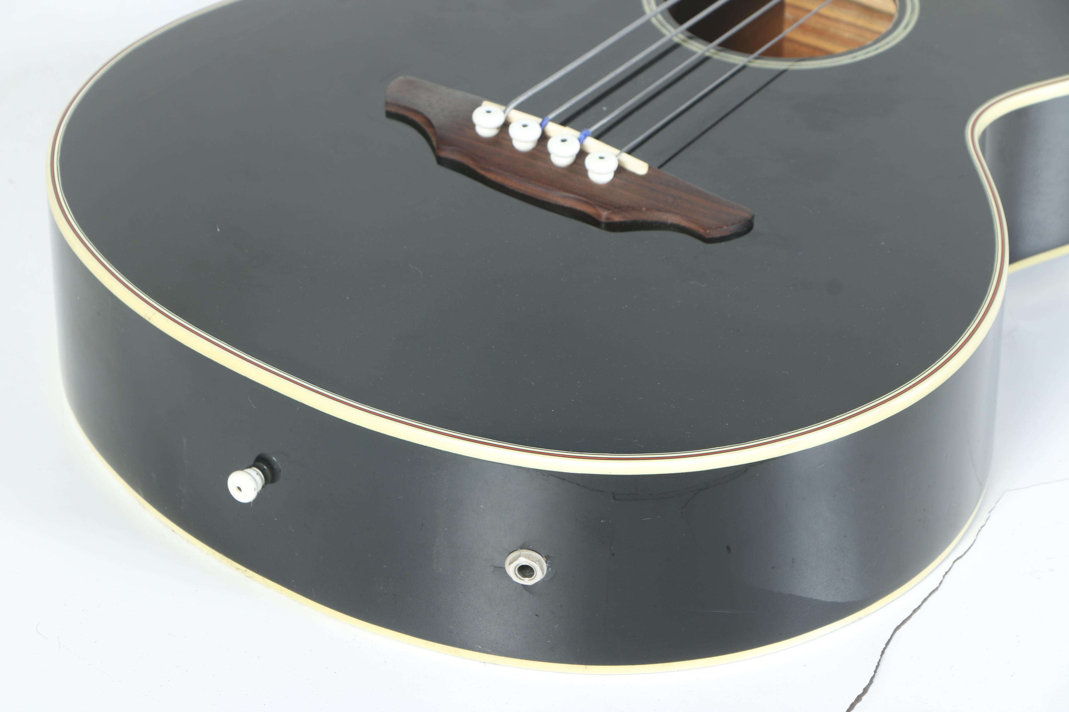 Alvarez 4070BK Acoustic/Electric Bass Guitar in Case