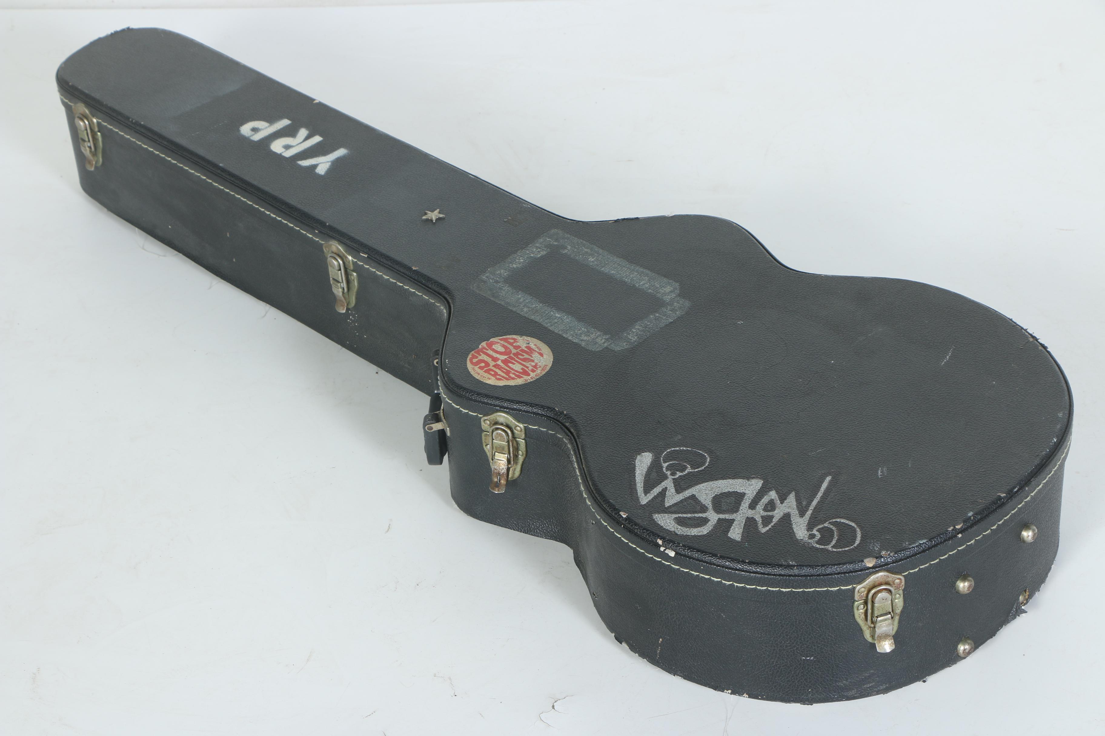 Alvarez 4070BK Acoustic/Electric Bass Guitar in Case