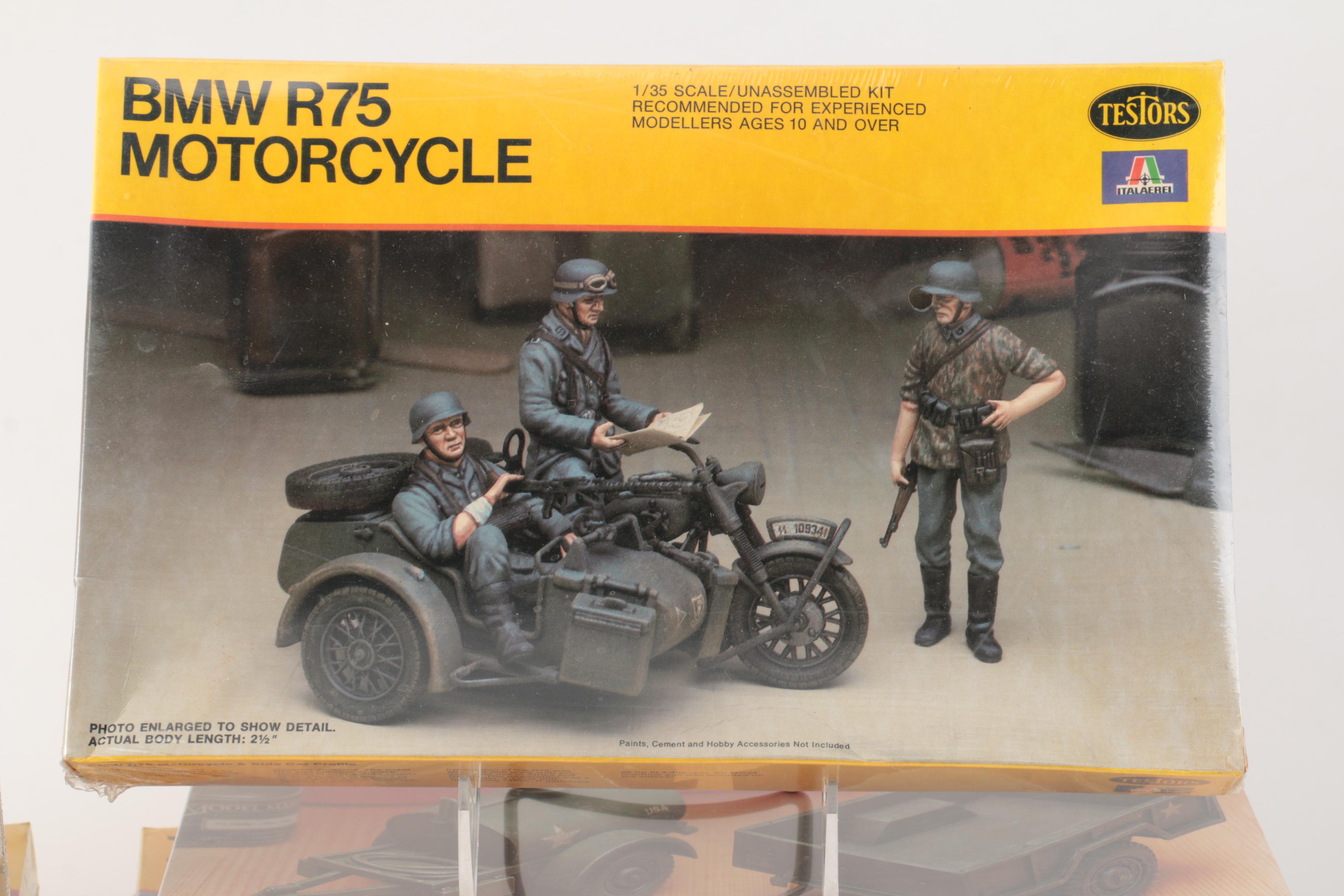Testors 1/35 Scale U.S. Army Model Kits