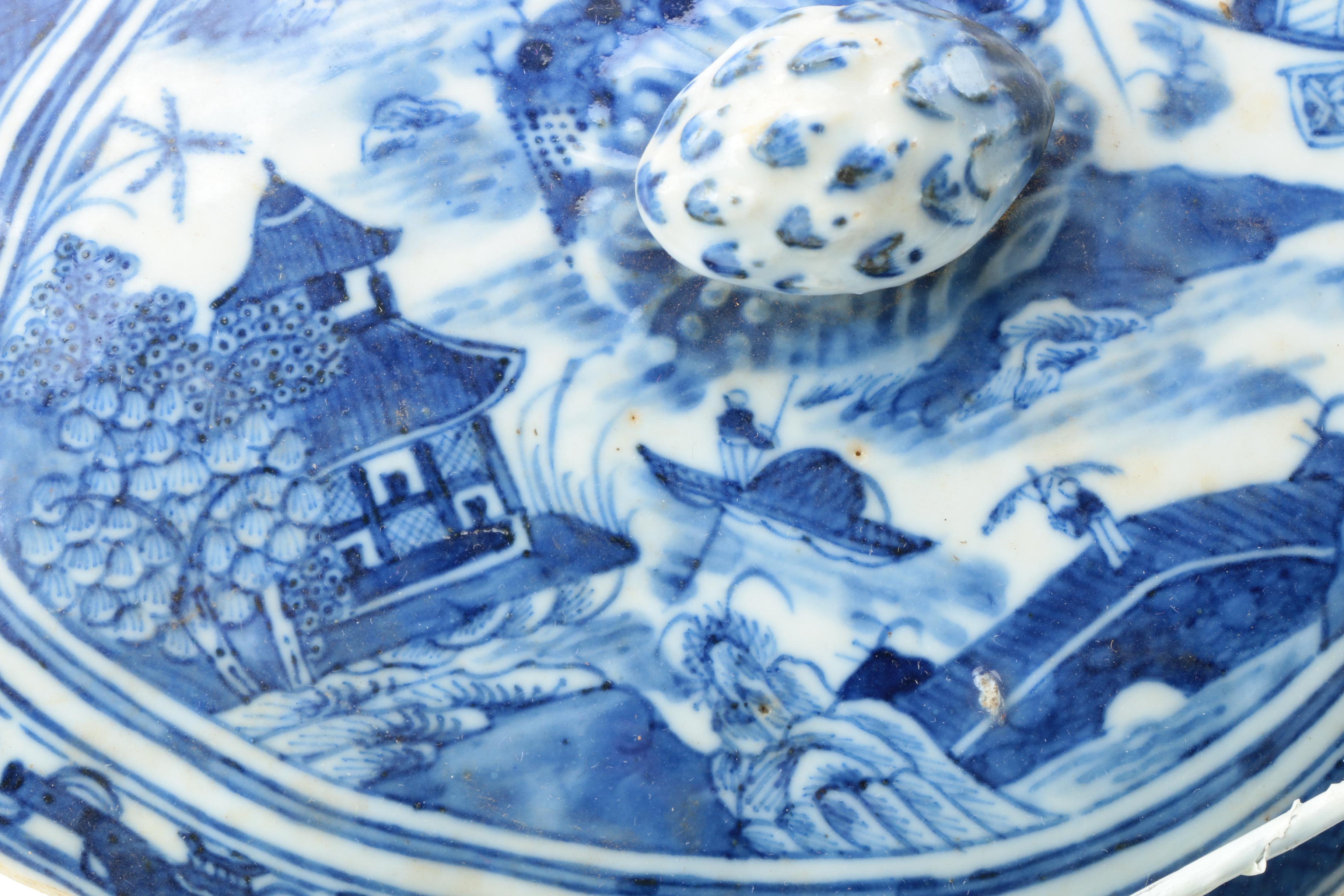 19th Century Canton Chinese Export Porcelain Lids