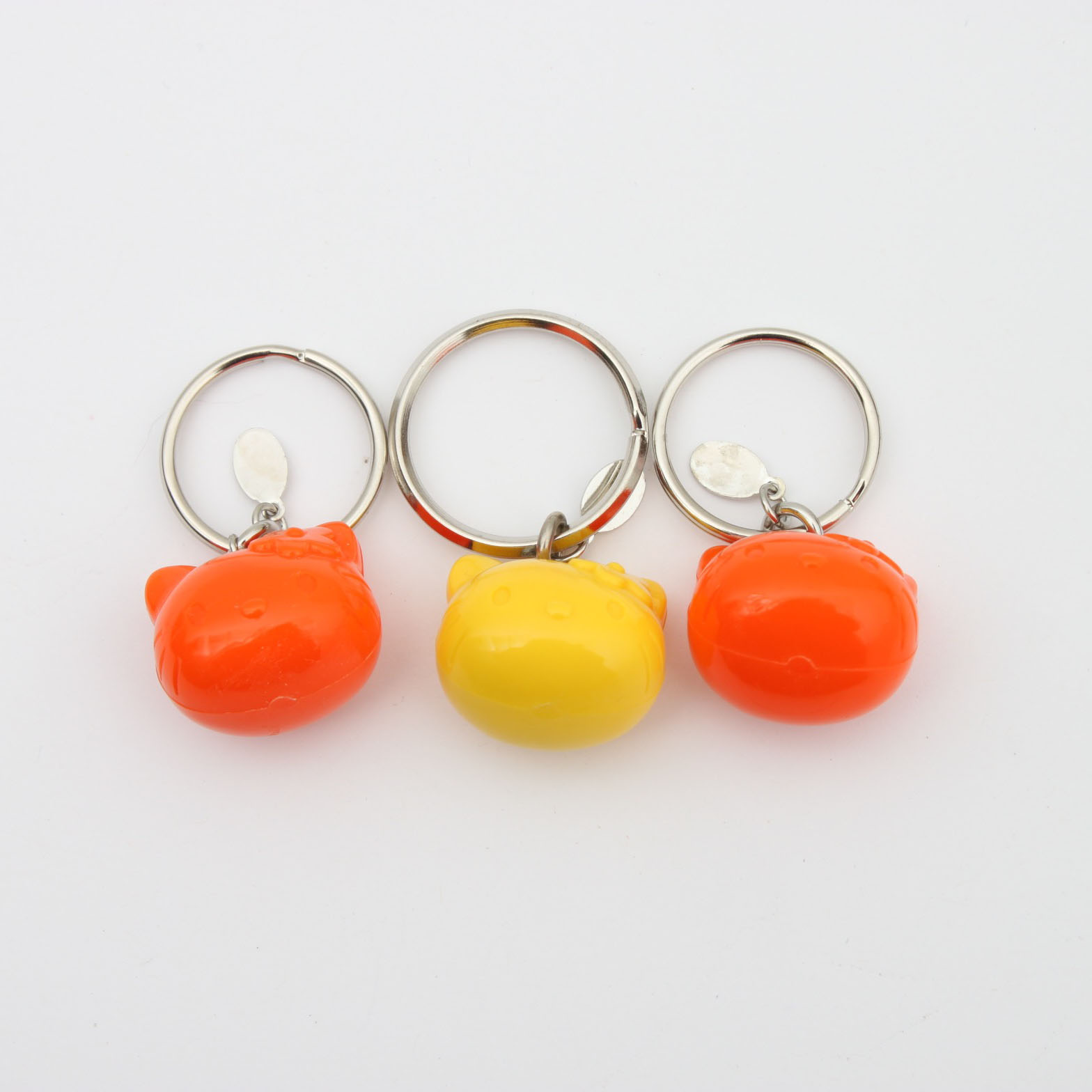 Tarina Tarantino Hello Kitty Keychains