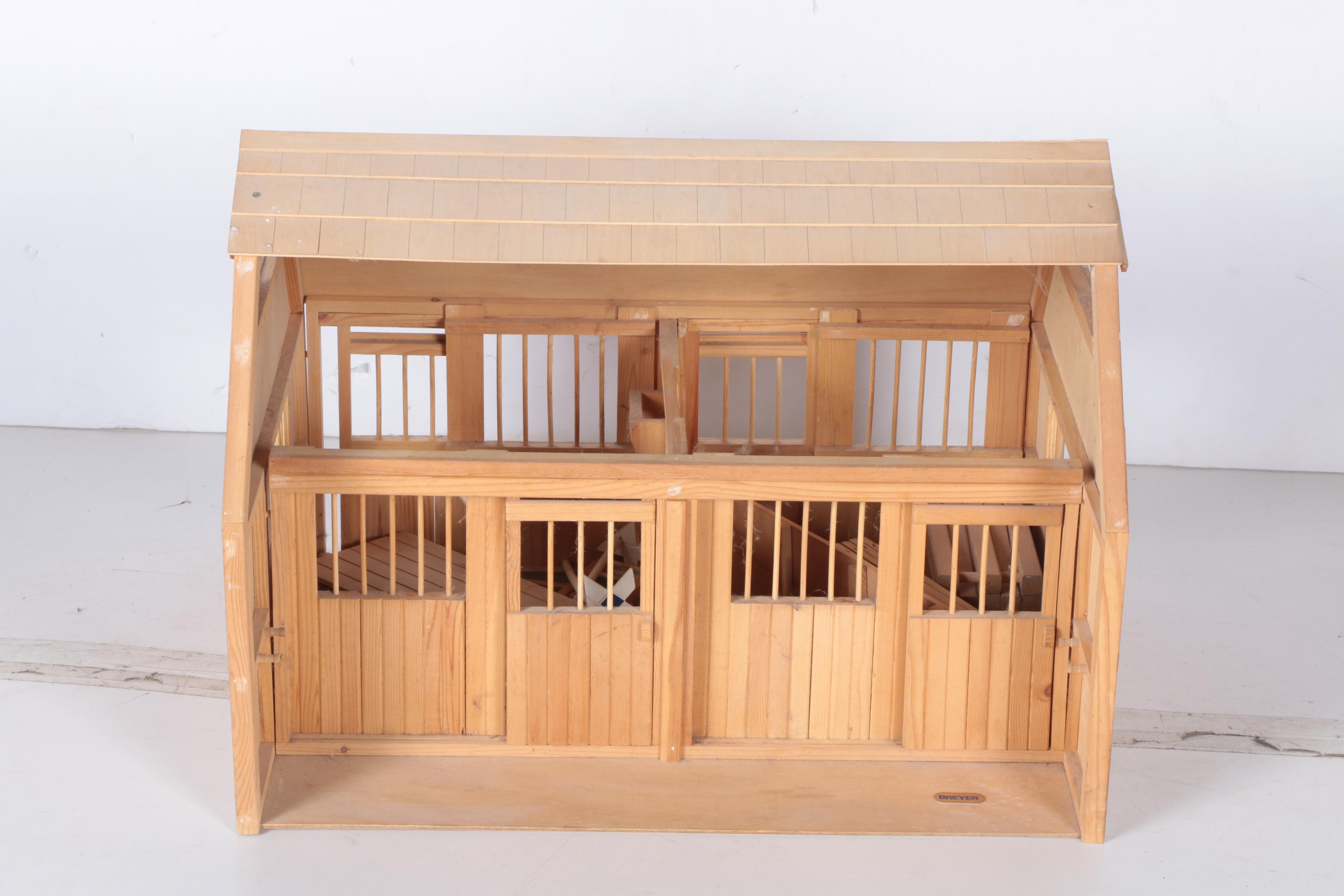 Wood Horse Stable Set