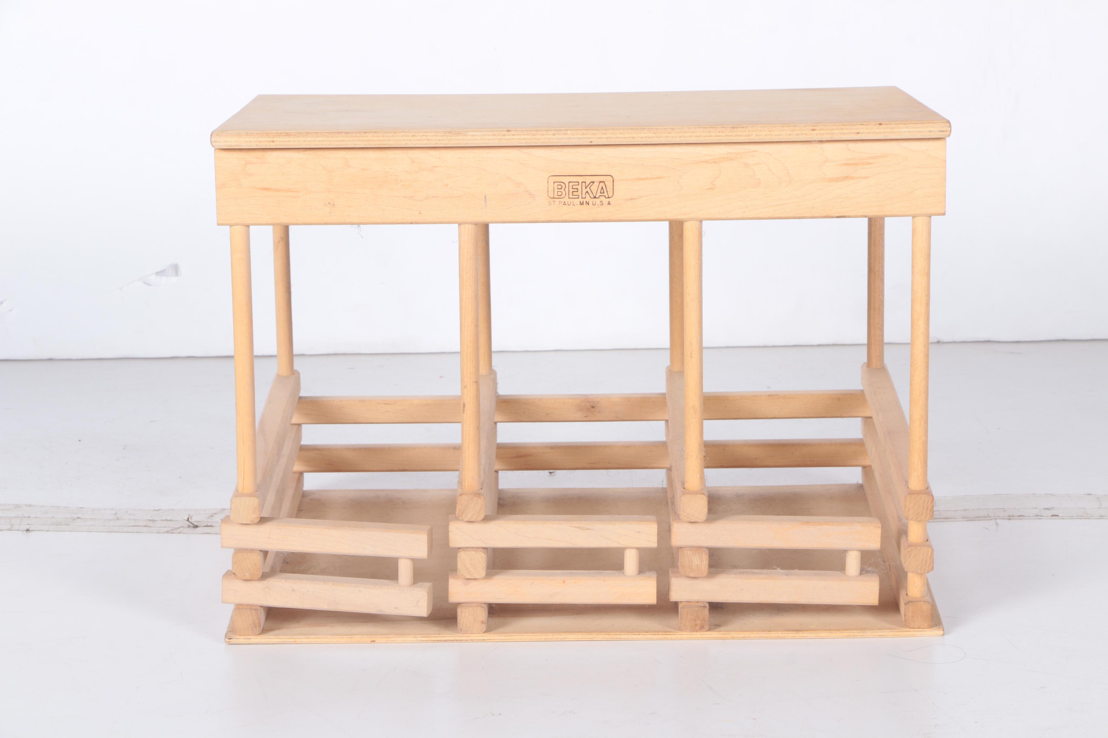 Wood Horse Stable Set