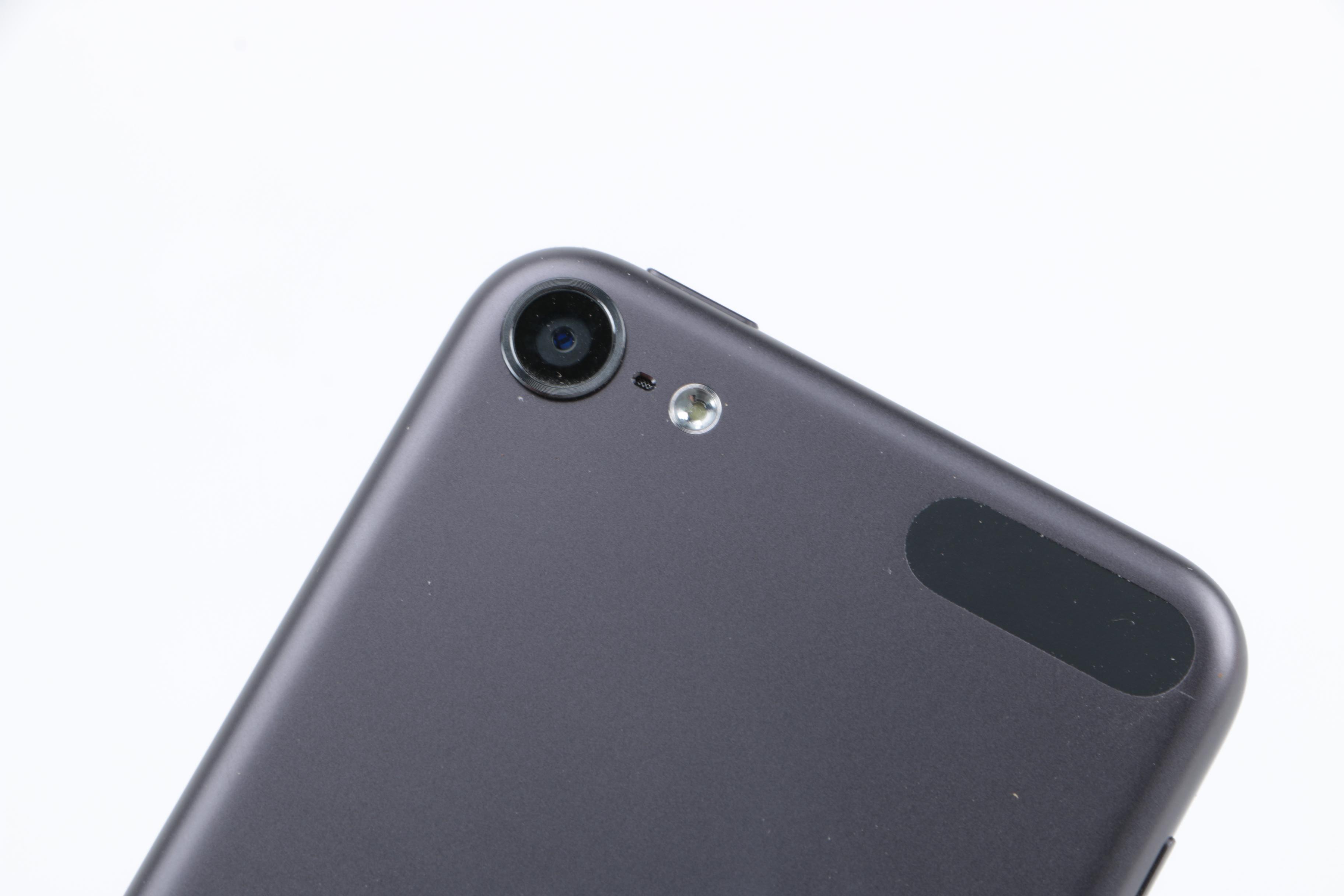 iPod Touch with Behringer Headphones, iKlip Xpand and Accessories